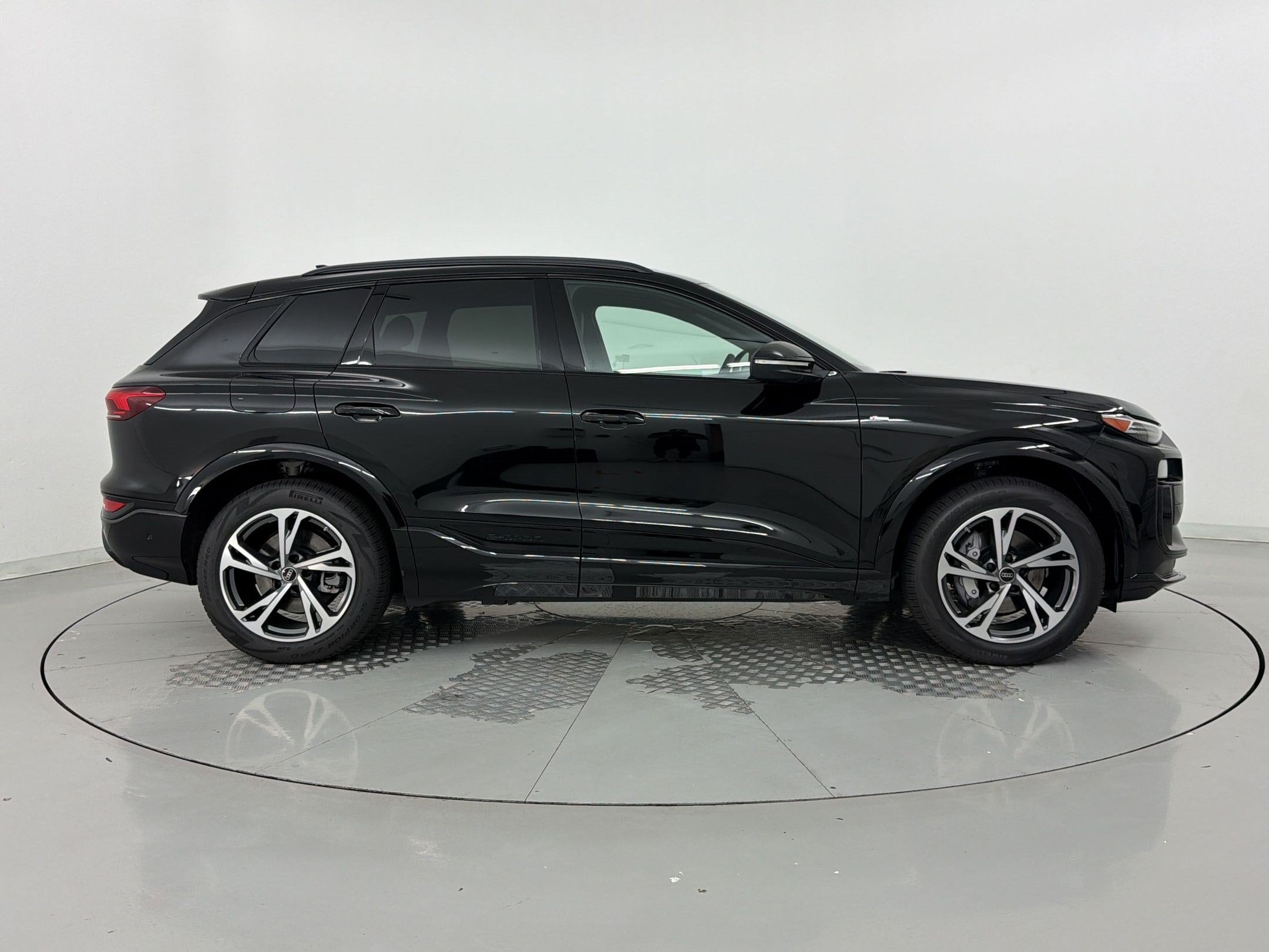 Q6 E-tron Premium Plus SUV