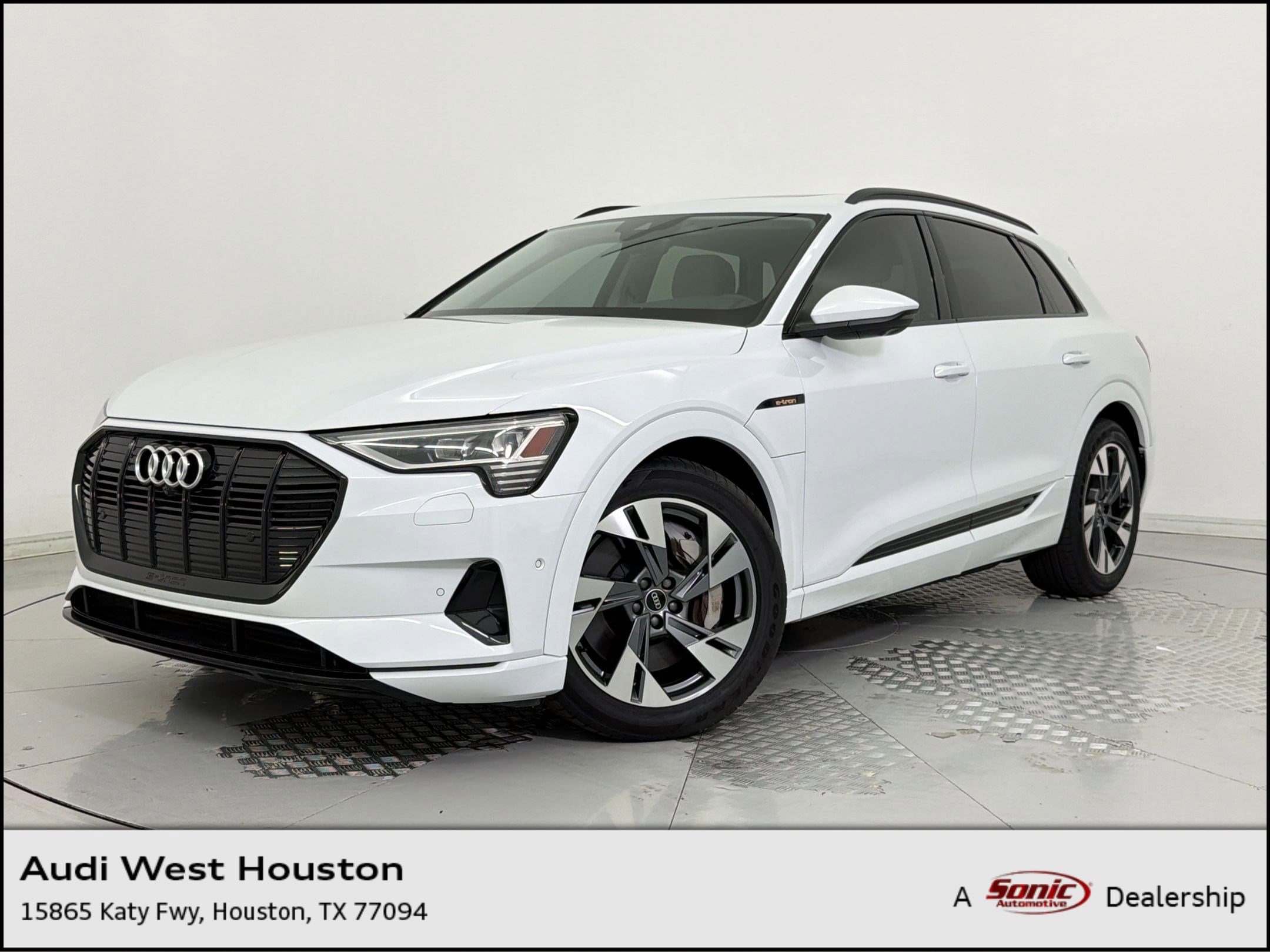 2021 Audi e-tron Premium