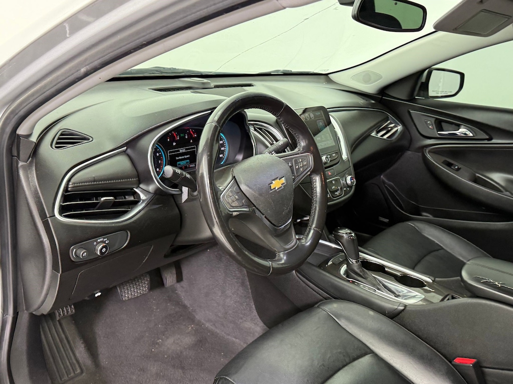 Used 2018 Chevrolet Malibu LT Sedan