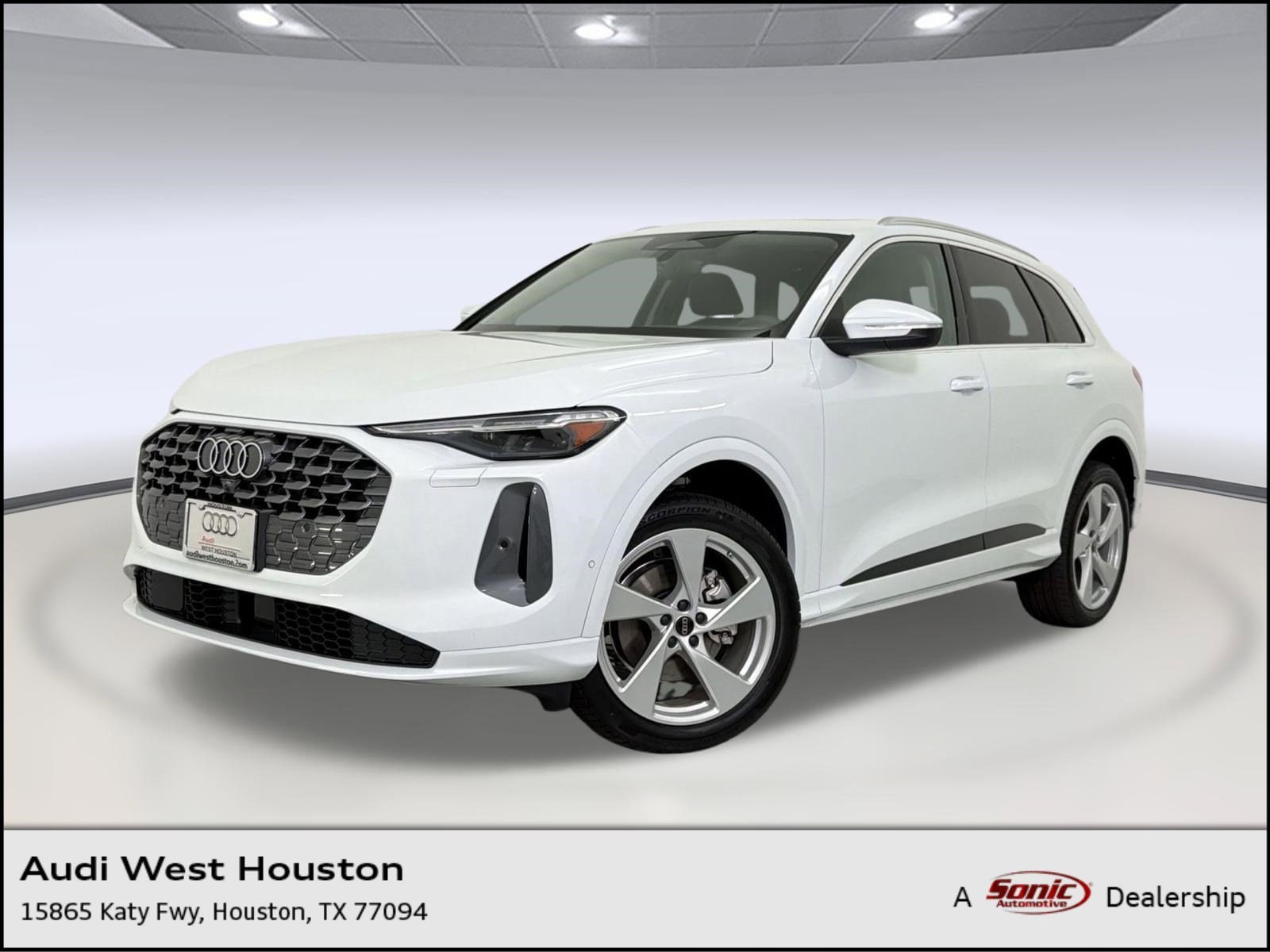 2026 Audi Q5 Premium Plus quattro's photo