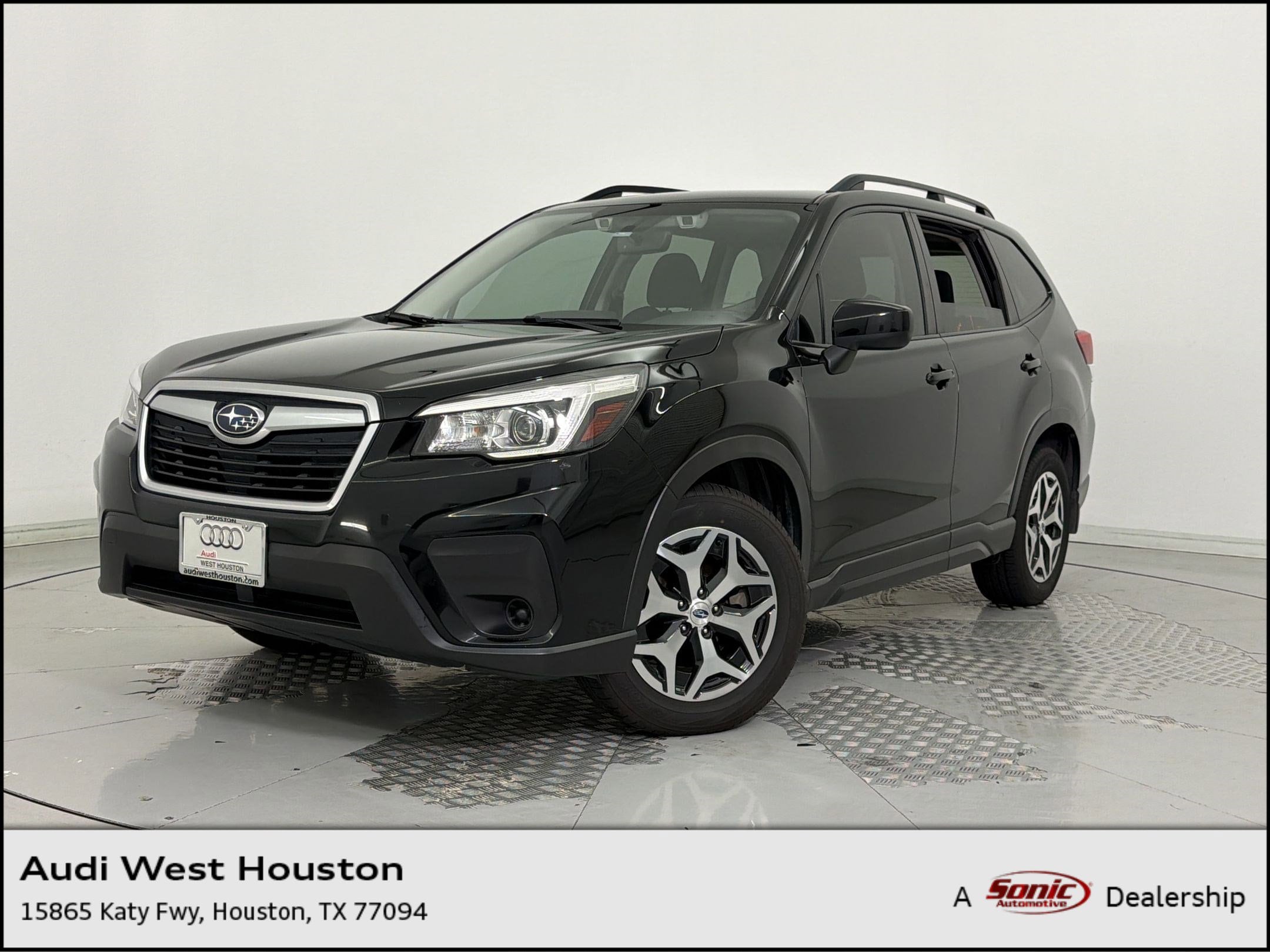 2019 Subaru Forester Premium's photo
