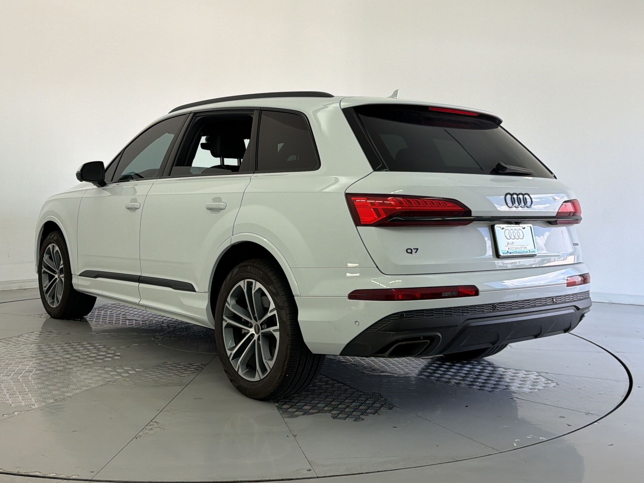 Certified 2026 Audi Q7 Premium SUV
