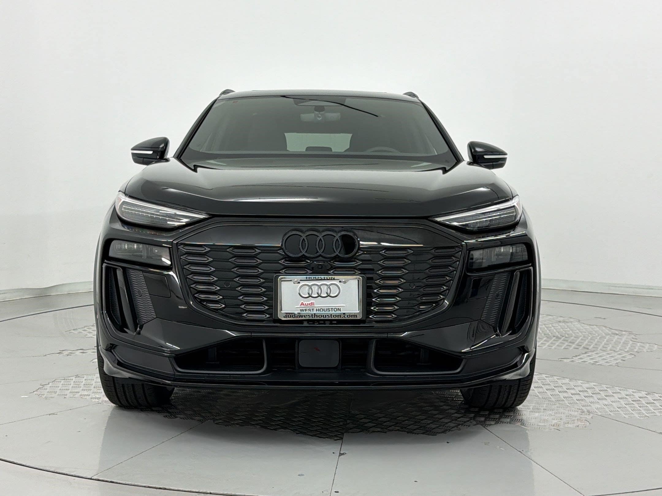 Q6 E-tron Premium Plus SUV