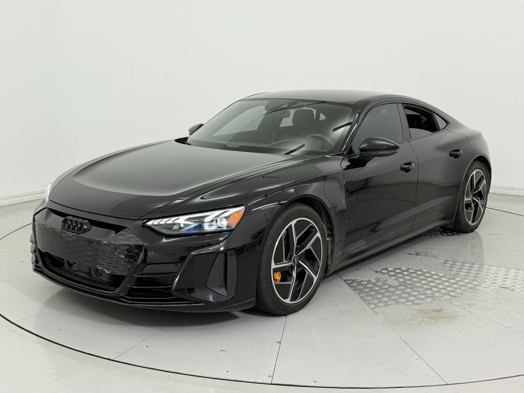 Used 2023 Audi RS e-tron GT Base with VIN WAUBHBFW4P7901007 for sale in Houston, TX