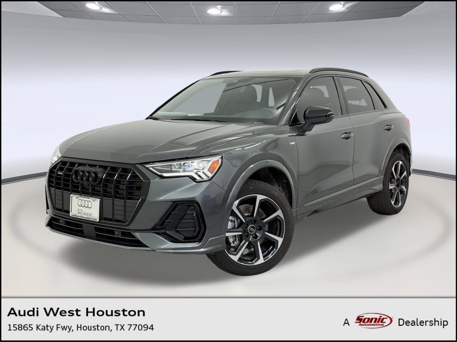 2025 Audi Q3 S Line Premium Plus's photo