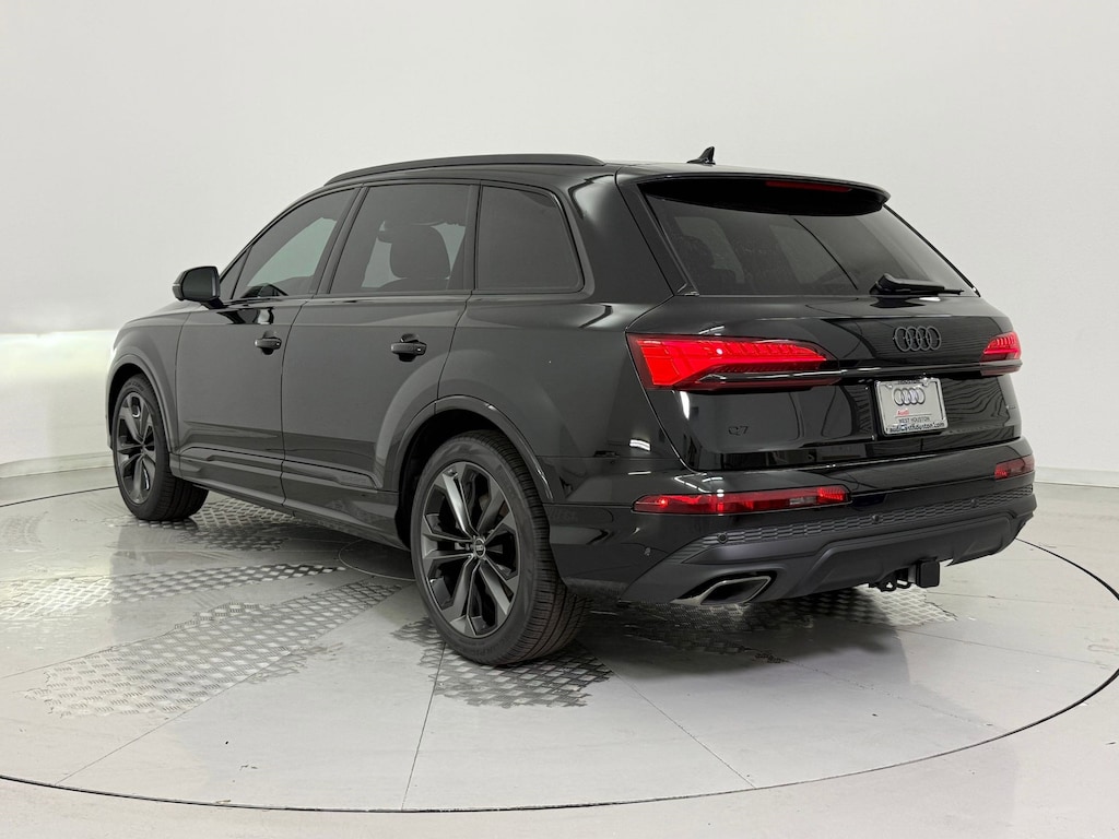 New 2026 Audi Q7 55 Premium Plus SUV