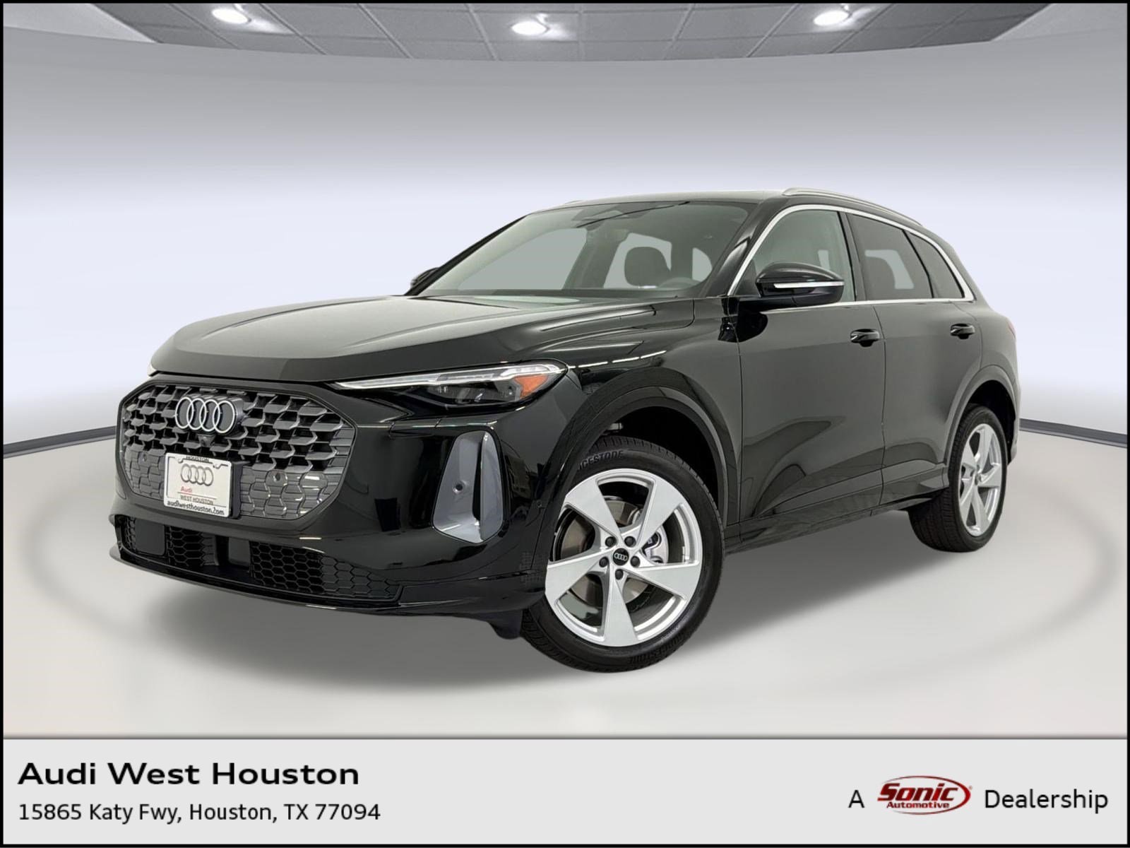 2026 Audi Q5 Premium Plus quattro's photo