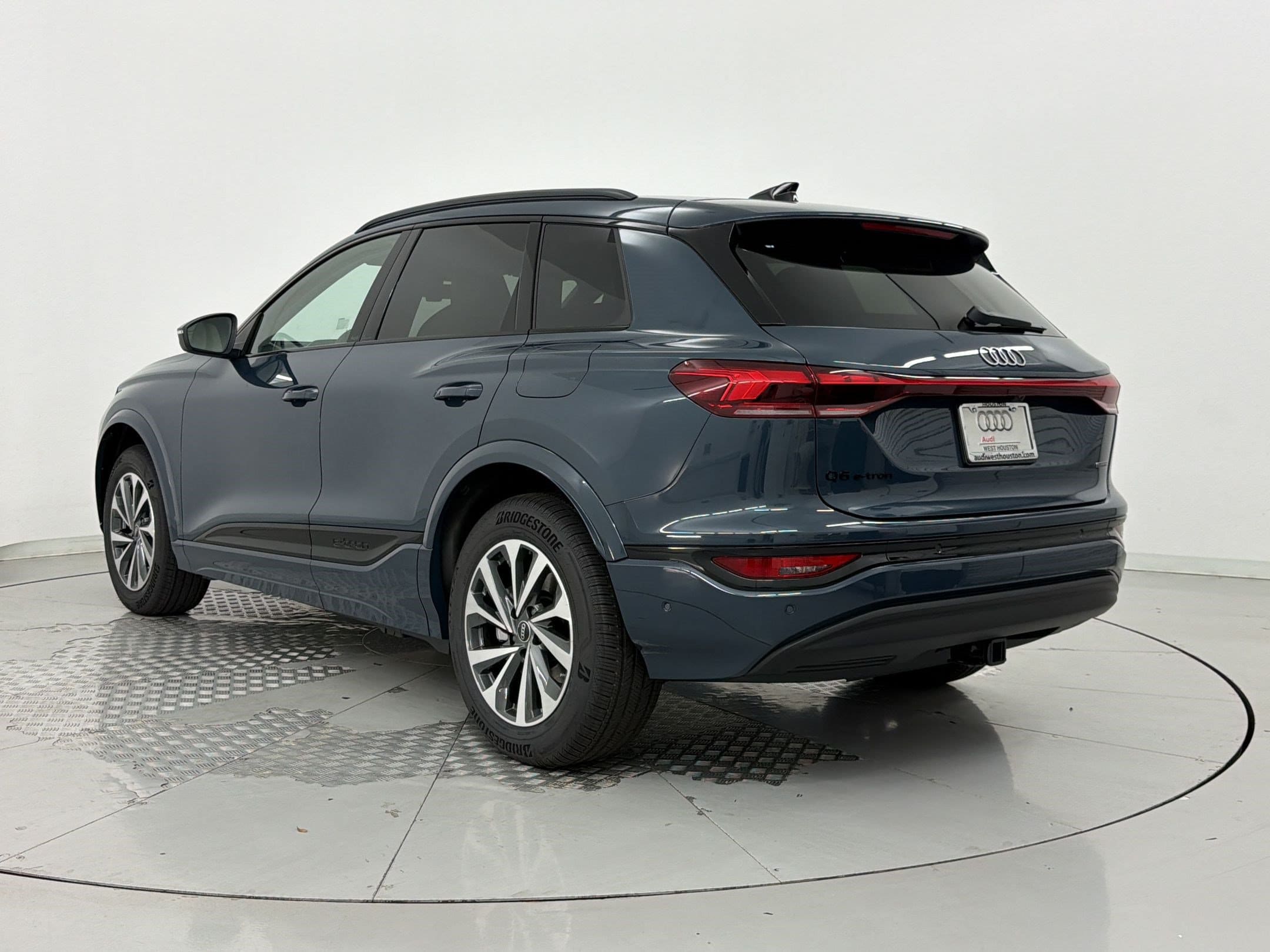 Q6 E-tron Premium Plus SUV