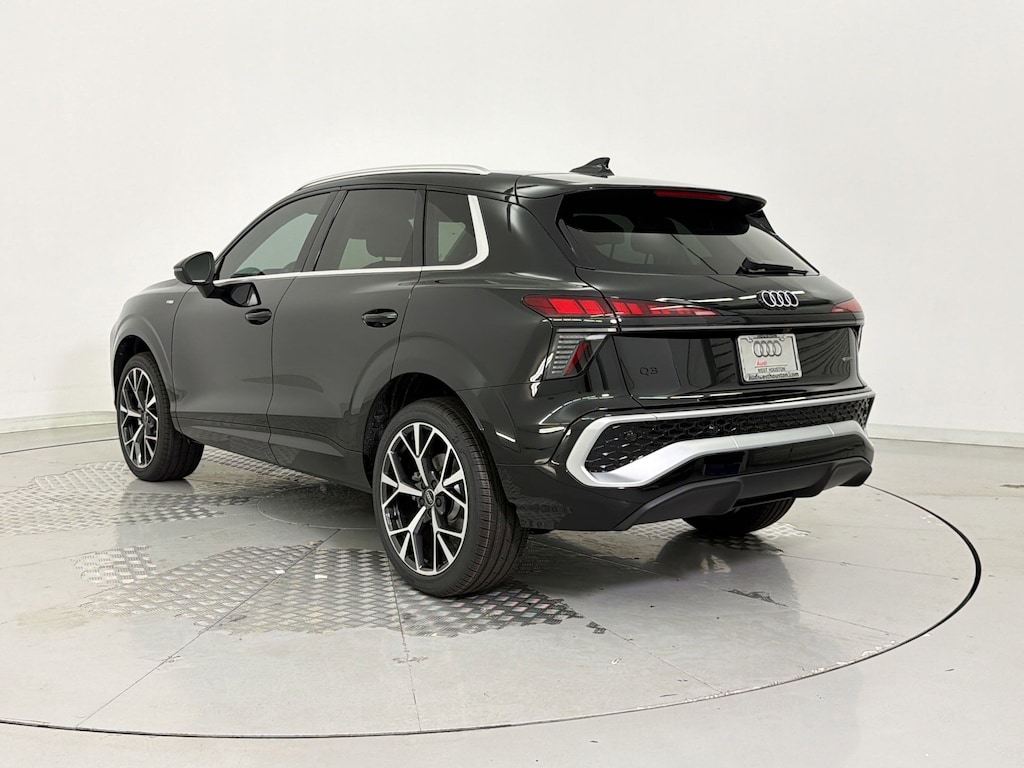 New 2026 Audi Q3 S line SUV