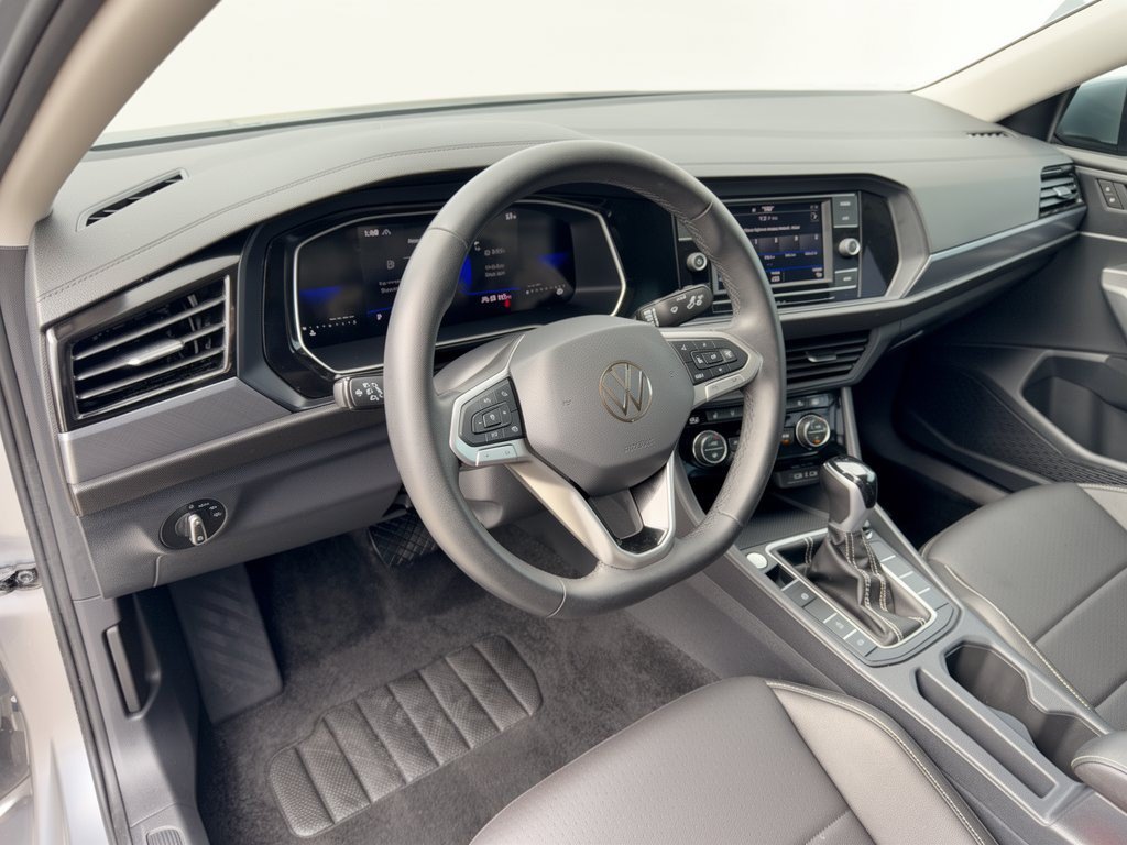 Used 2024 Volkswagen Jetta SE Sedan