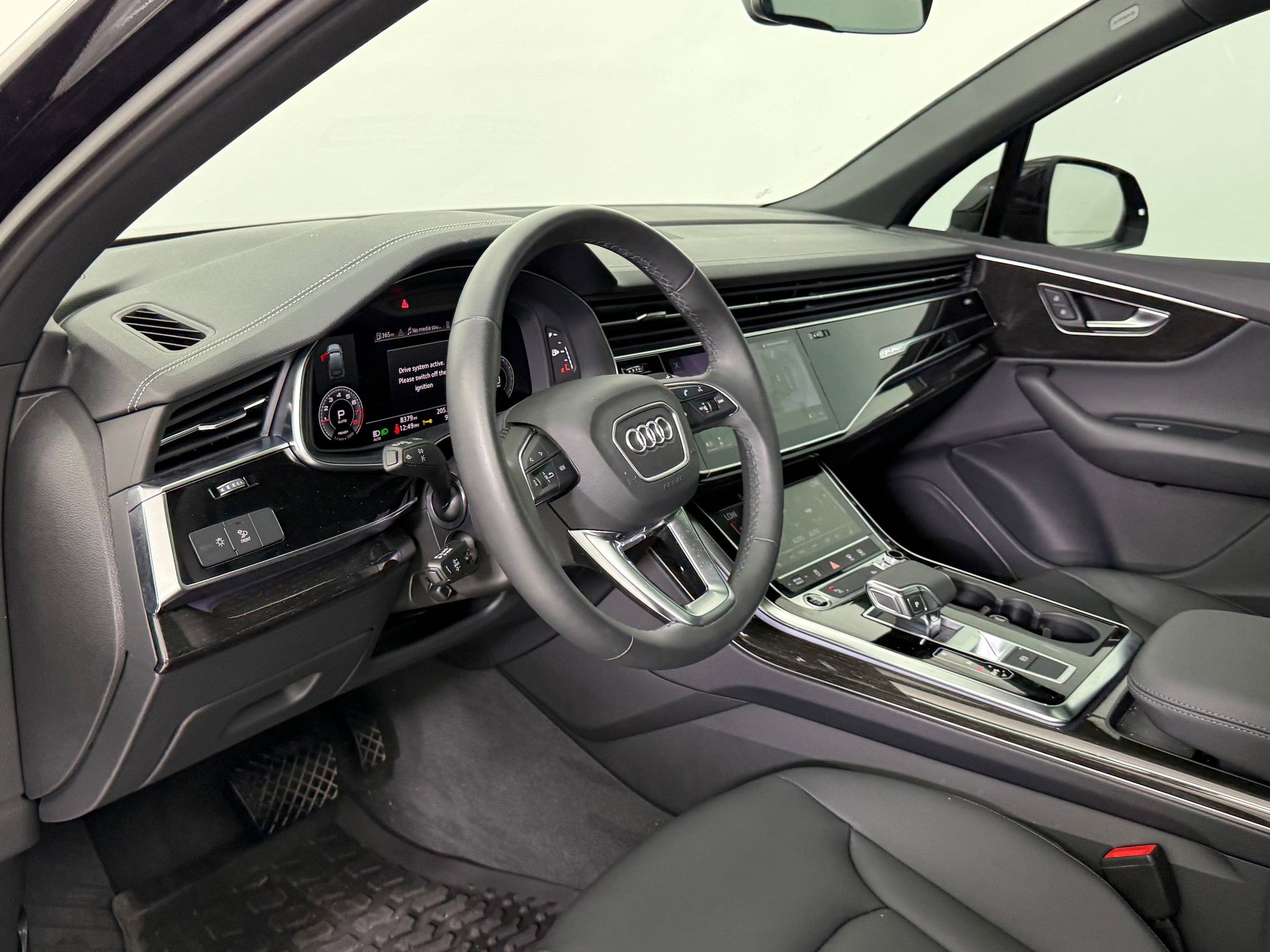 2023 Audi Q7 Premium photo 4