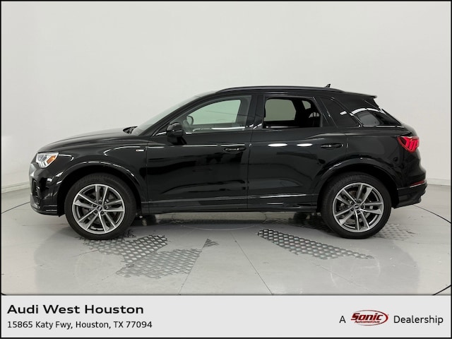 Used 2023 Audi Q3 S line Premium SUV for sale in Houston