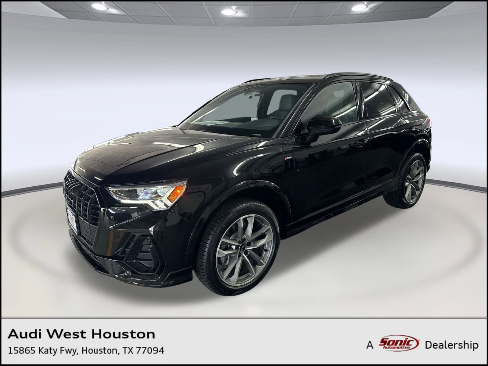 2025 Audi Q3 S Line Premium's photo