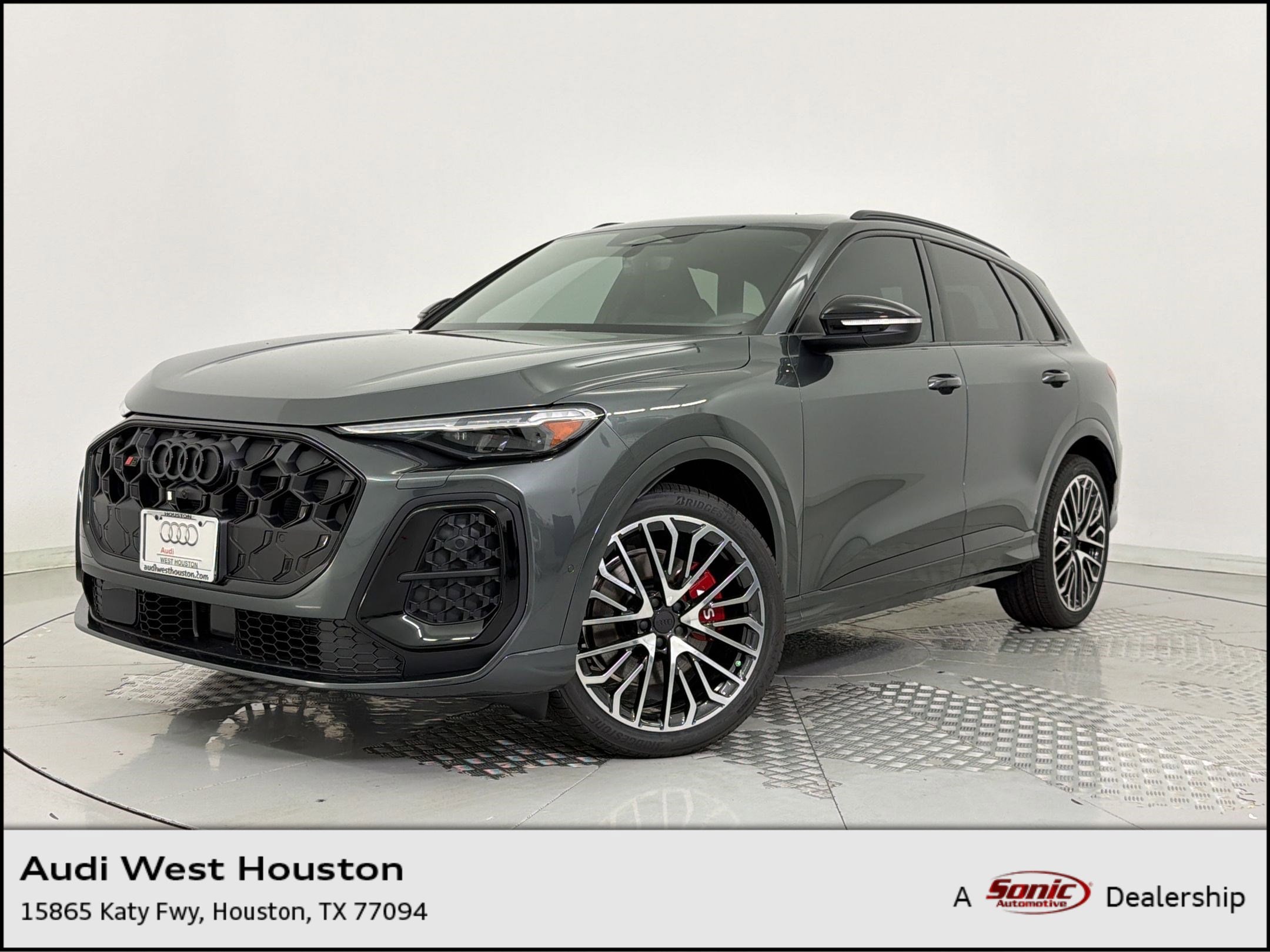2026 Audi SQ5 Premium Plus quattro's photo
