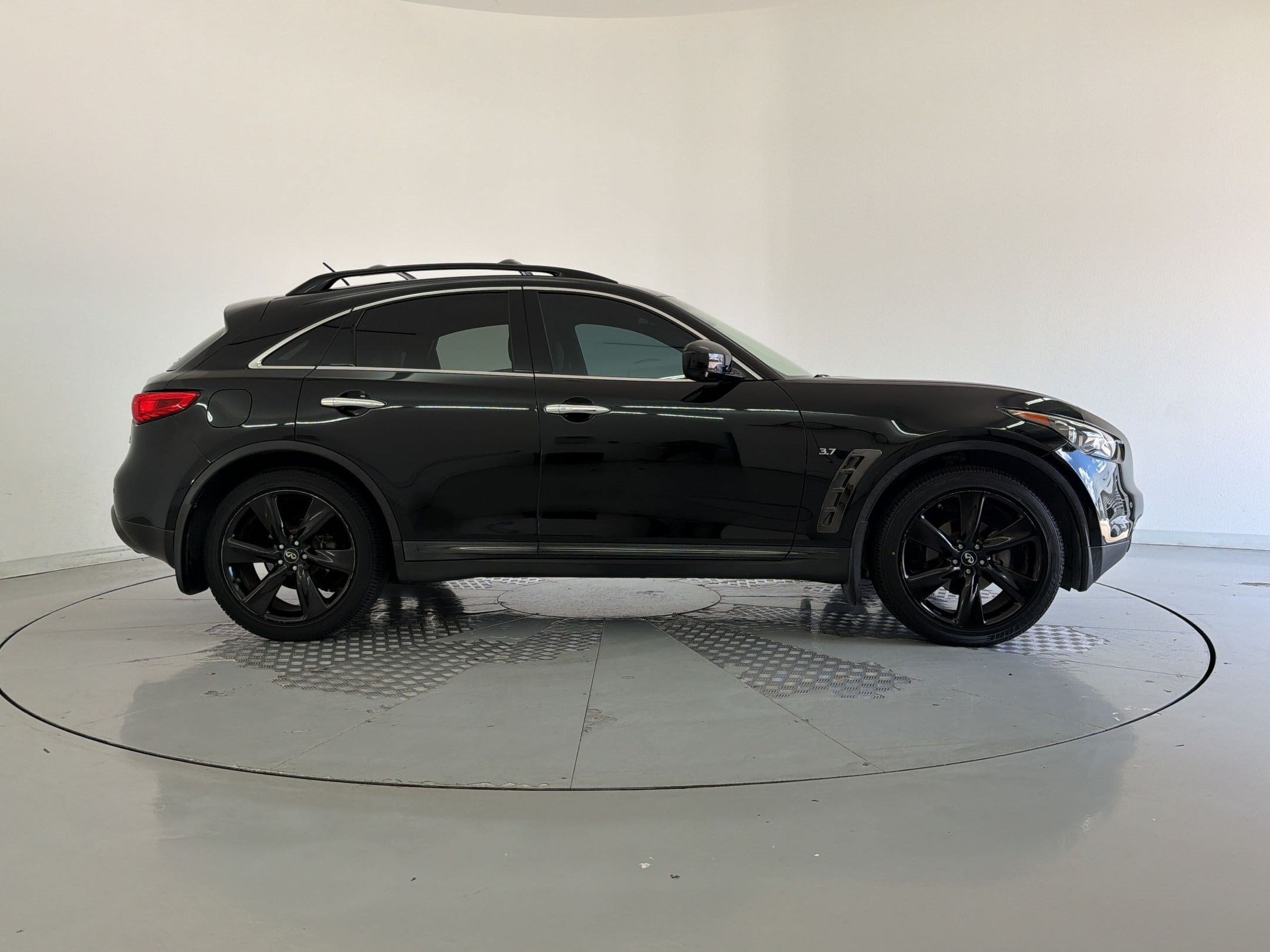 QX70 QX70 (RWD) SUV