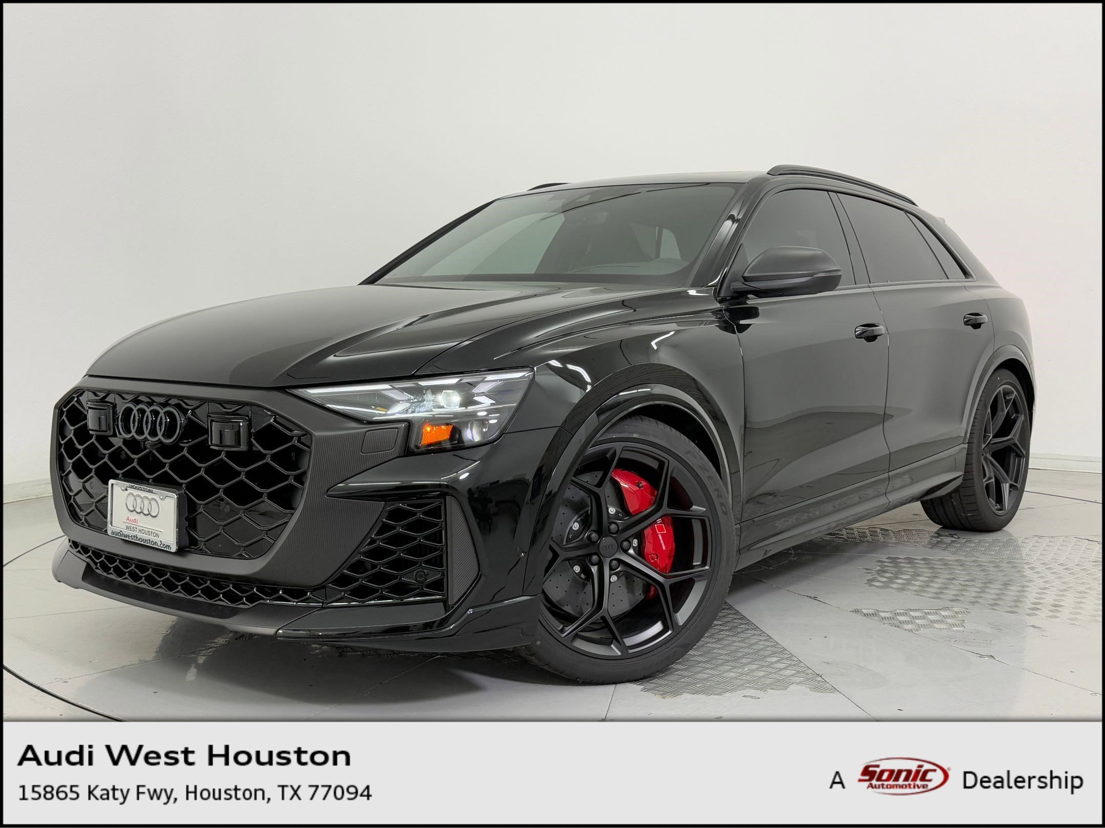 2026 Audi RS Q8 Base's photo