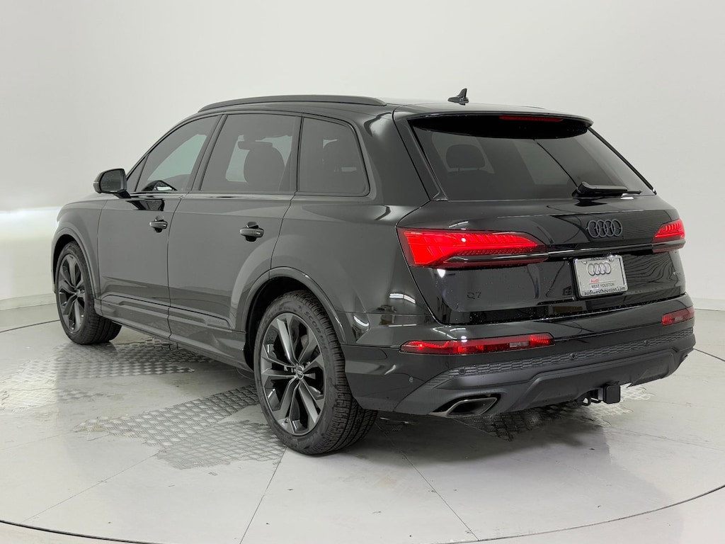 New 2026 Audi Q7 55 Premium Plus SUV