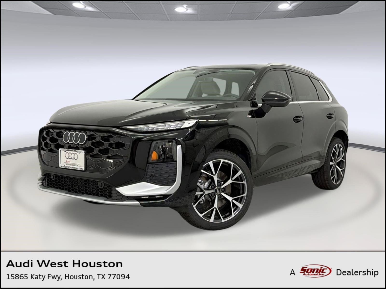 2026 Audi Q3 S line quattro's photo