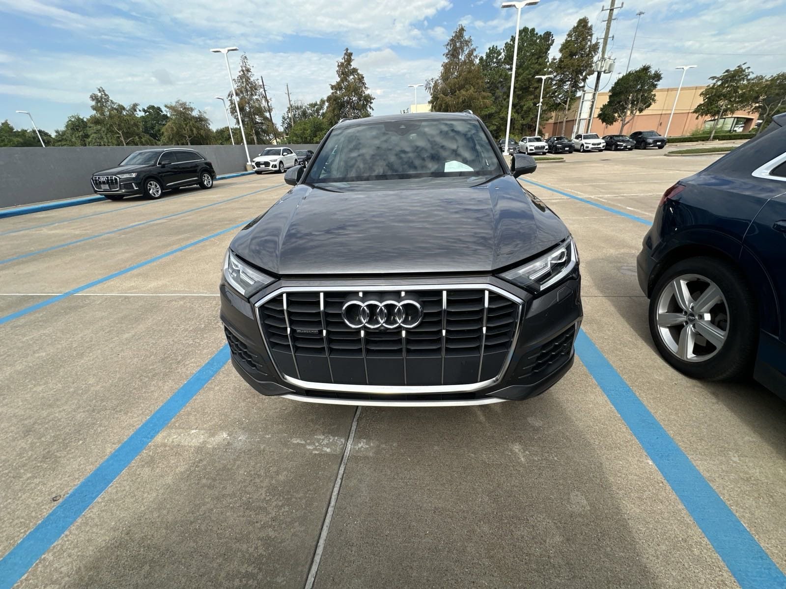 Used 2021 Audi Q7 Premium Plus with VIN WA1LXAF7XMD039545 for sale in Houston, TX