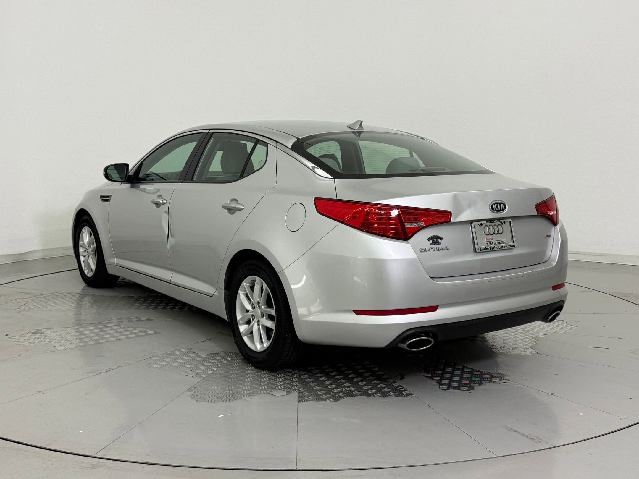 2013 Kia Optima LX photo 3