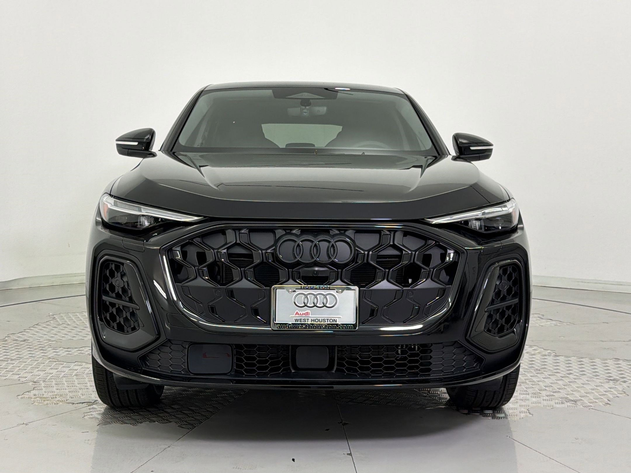 Q5 Sportback Premium Plus SUV