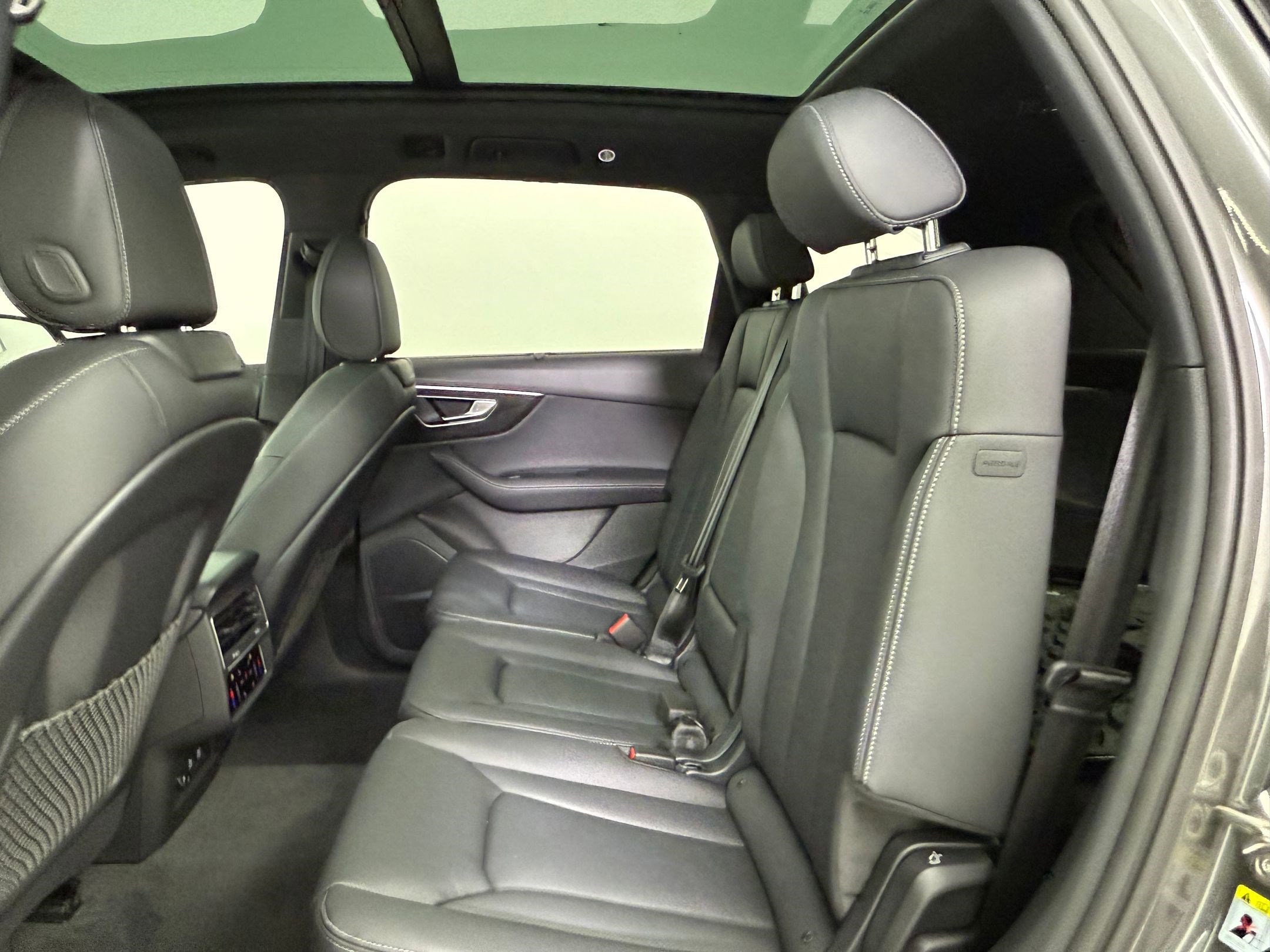 2026 Audi Q7 Premium Plus - Photo 16
