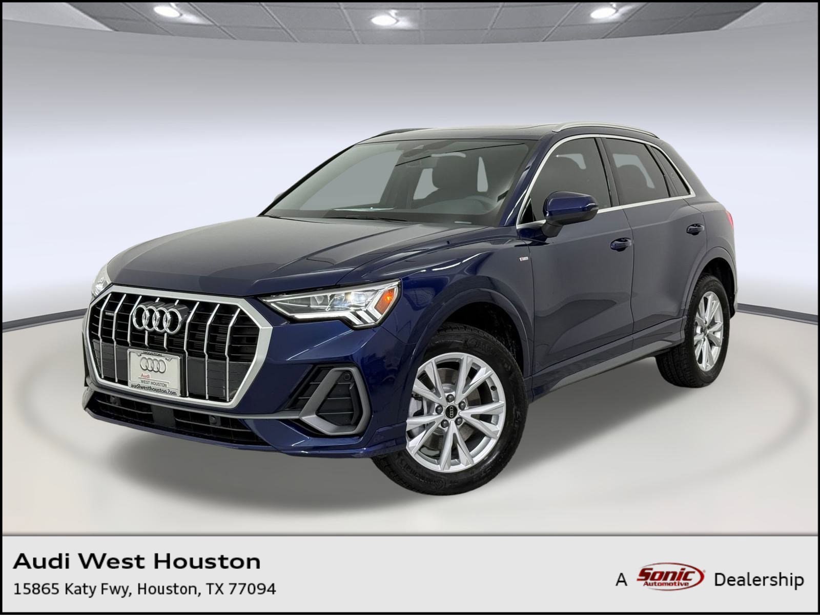2025 Audi Q3 S Line Premium's photo
