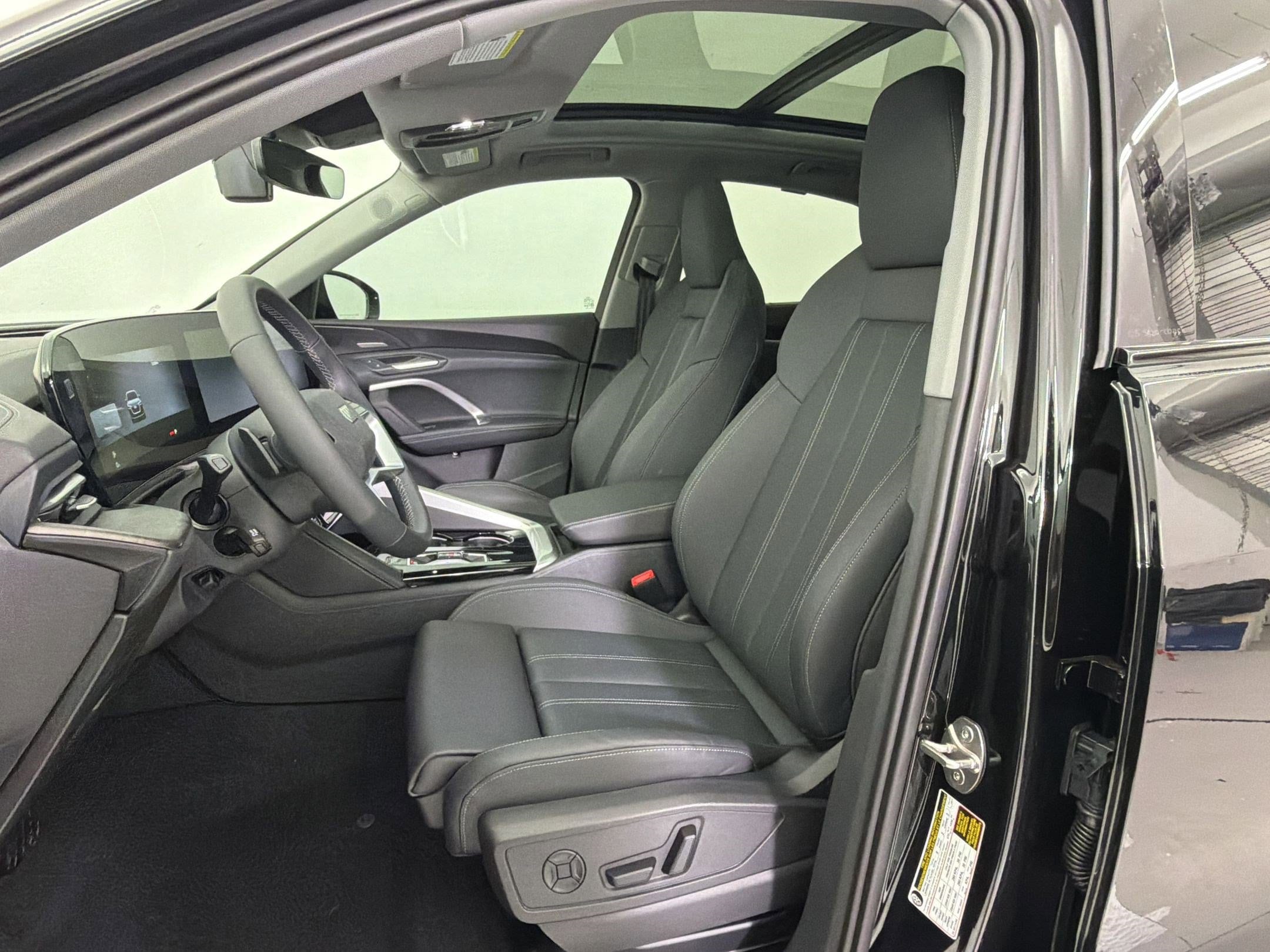 Q5 Sportback Premium Plus SUV