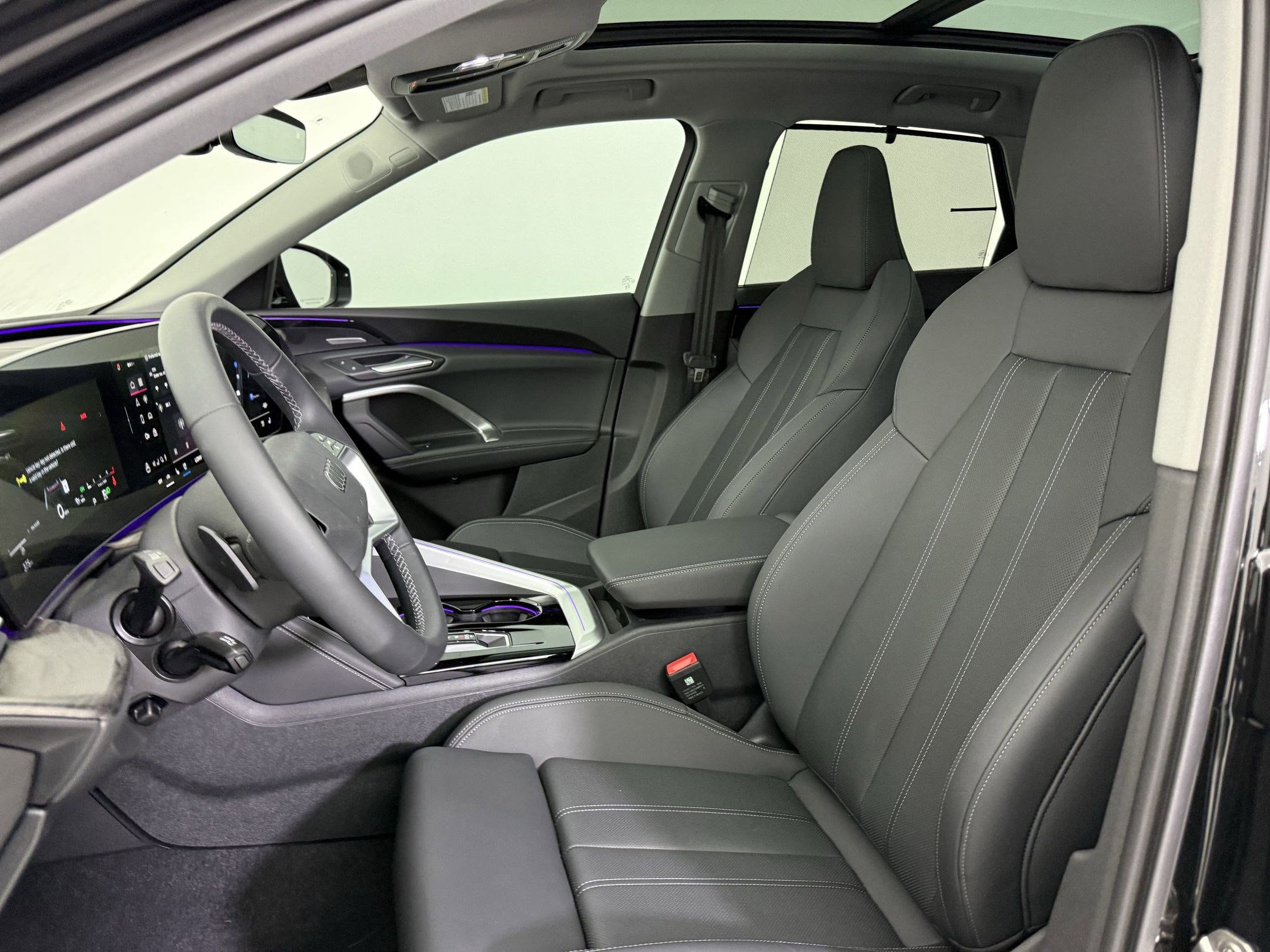 2025 Audi Q5 2.0T Premium Plus photo 4