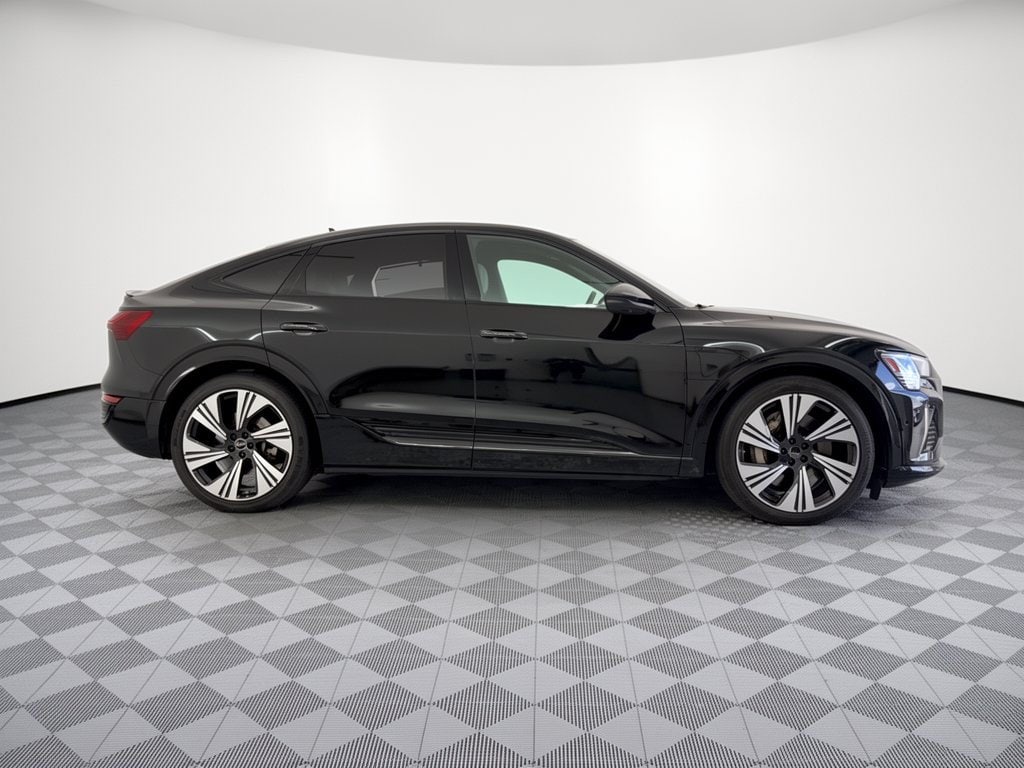Q8 E-tron Sportback S Line Prestige SUV