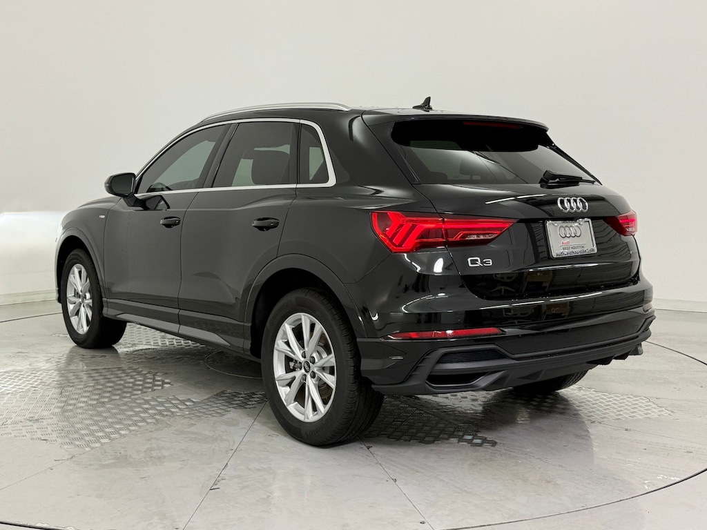 New 2025 Audi Q3 45 S line Premium SUV