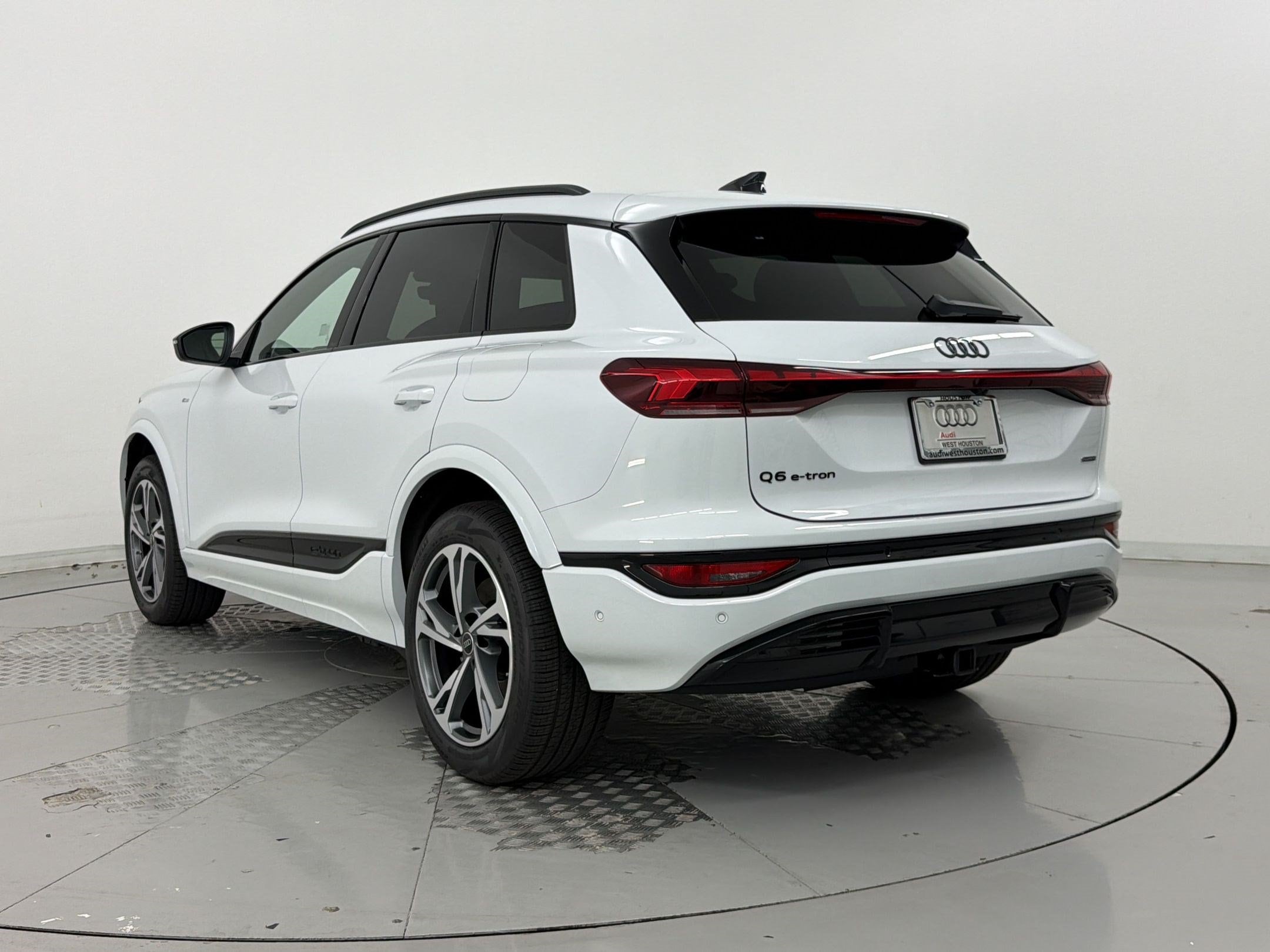 Q6 E-tron Premium Plus SUV