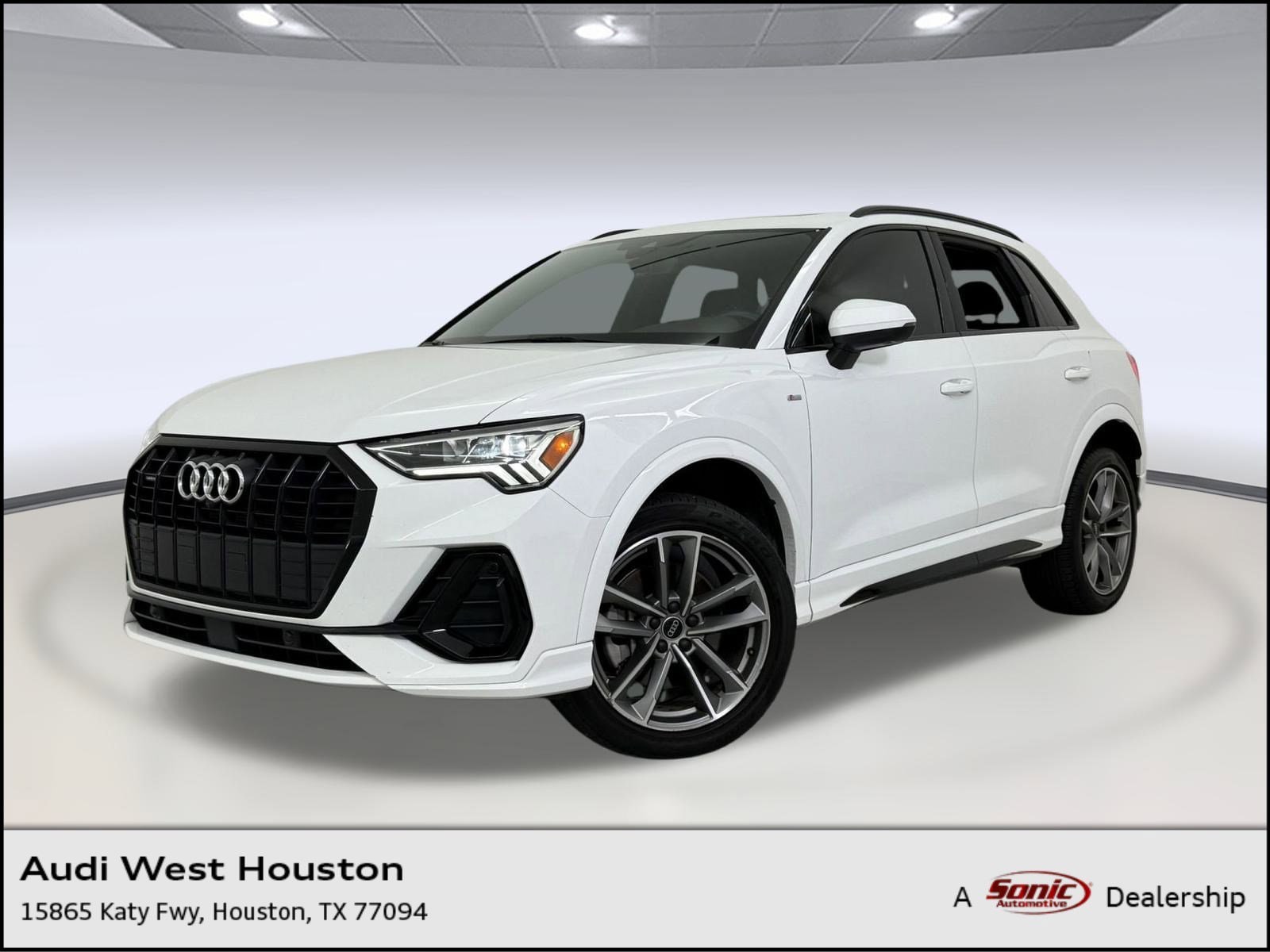 2024 Audi Q3 S Line Premium Plus's photo