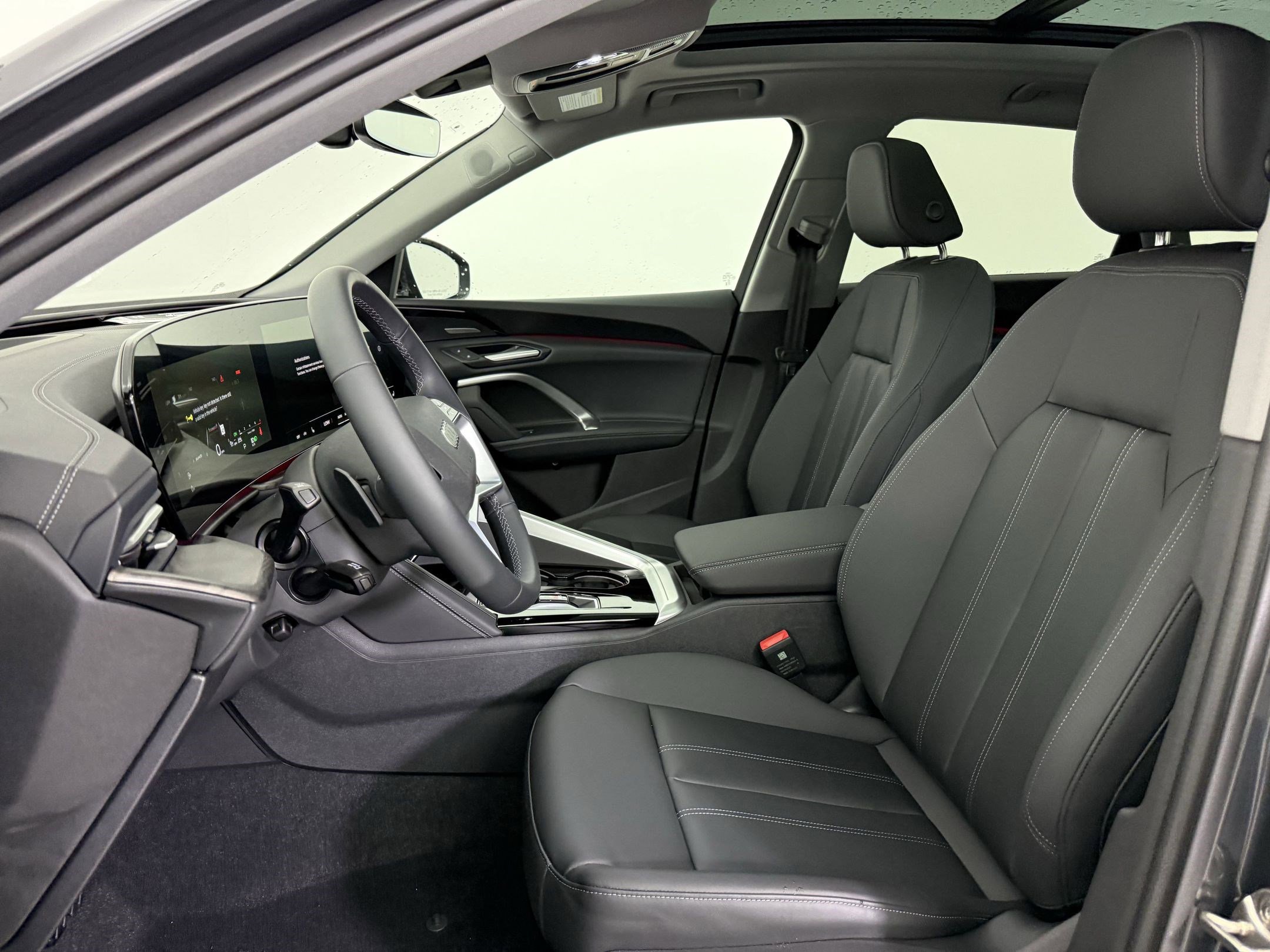 2025 Audi Q5 2.0T Premium Plus photo 4