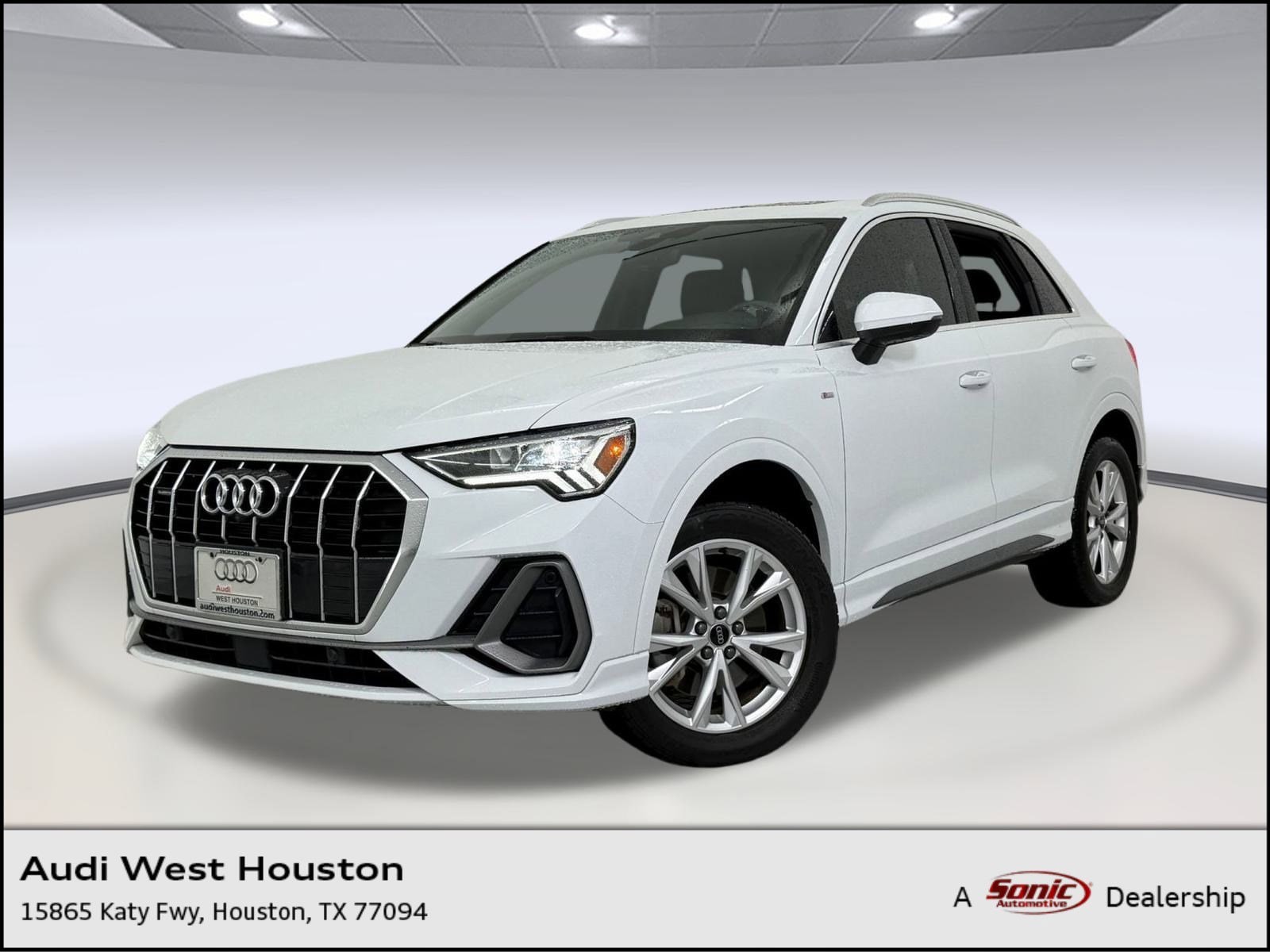 2023 Audi Q3 S Line Premium Plus's photo