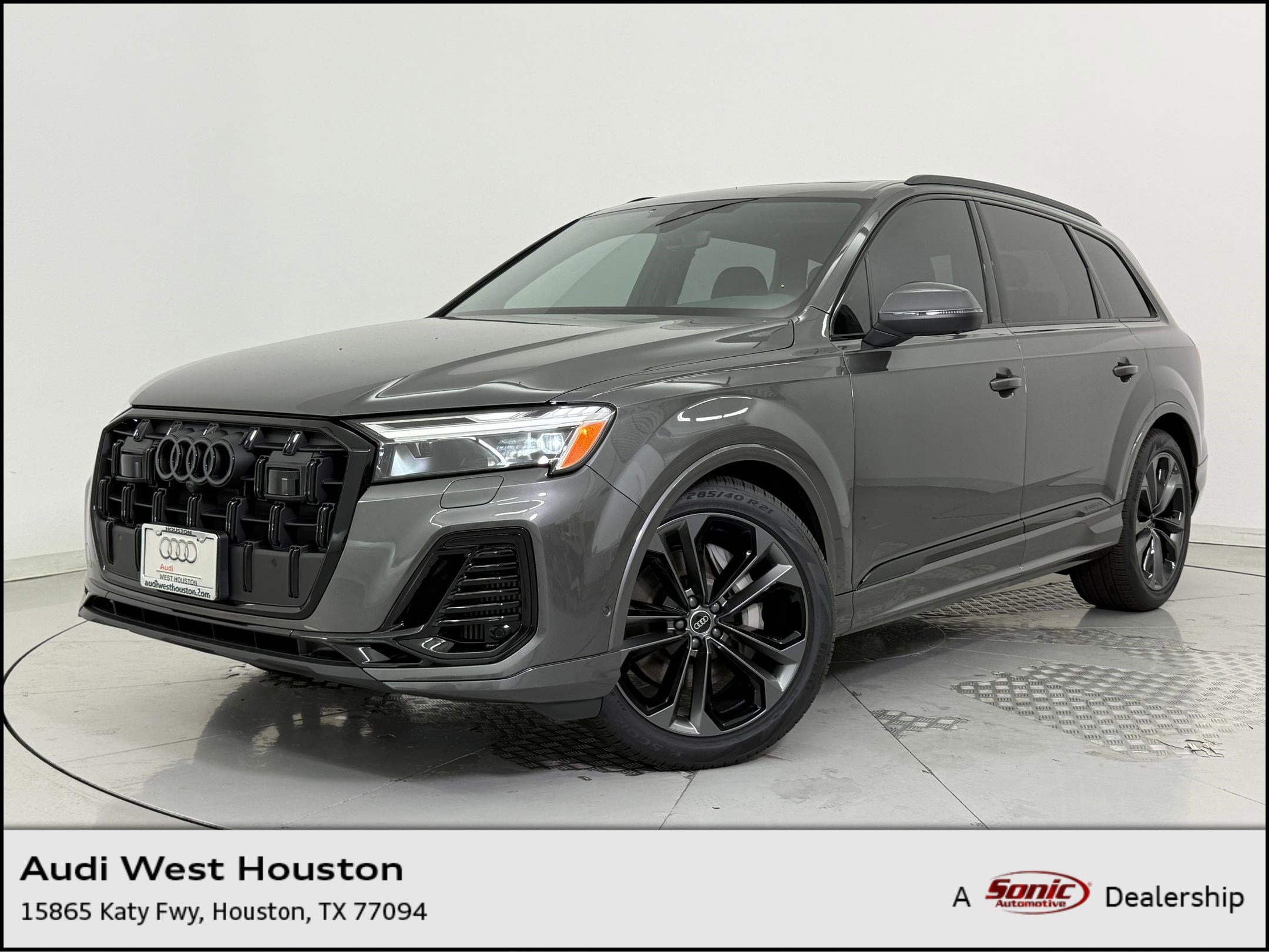 2026 Audi Q7 Premium Plus's photo