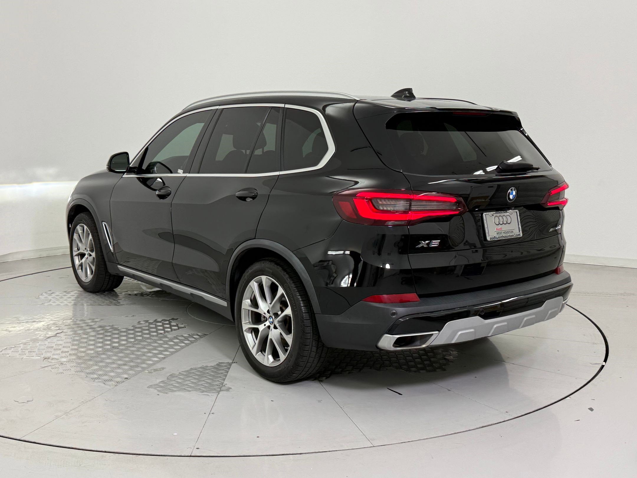 2021 Bmw X5 xDrive40i photo 3