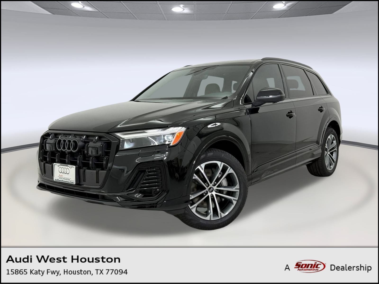 2026 Audi Q7 Premium Plus's photo