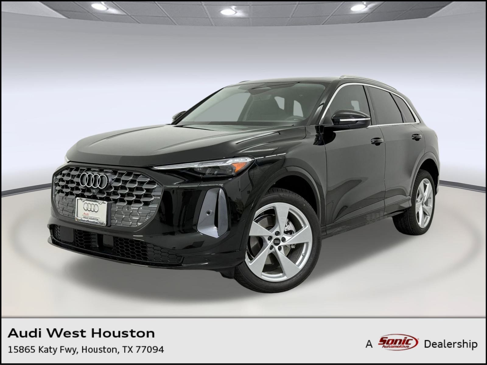 2025 Audi New Q5 Premium Plus's photo