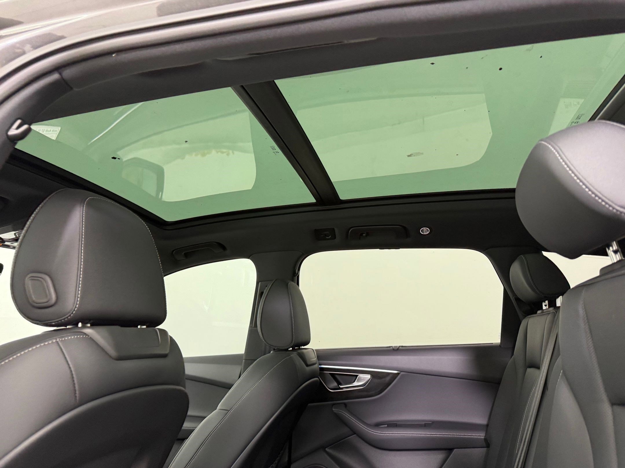 2026 Audi Q7 Premium Plus - Photo 17