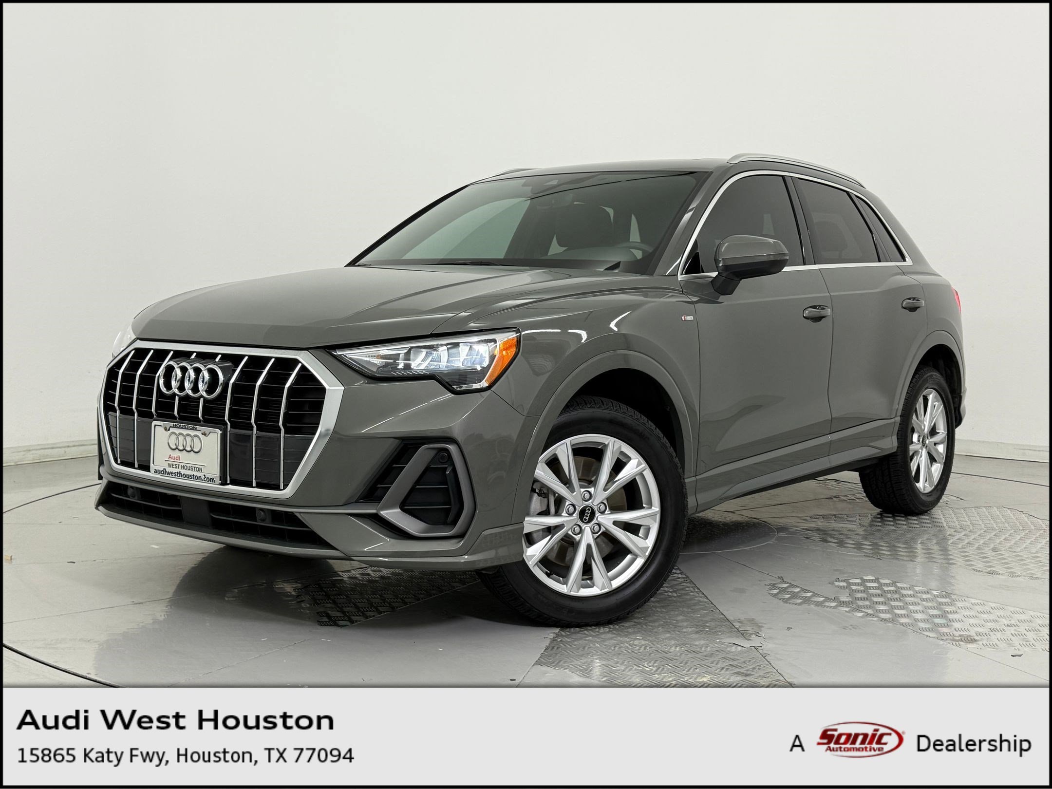 2022 Audi Q3 S Line Premium's photo