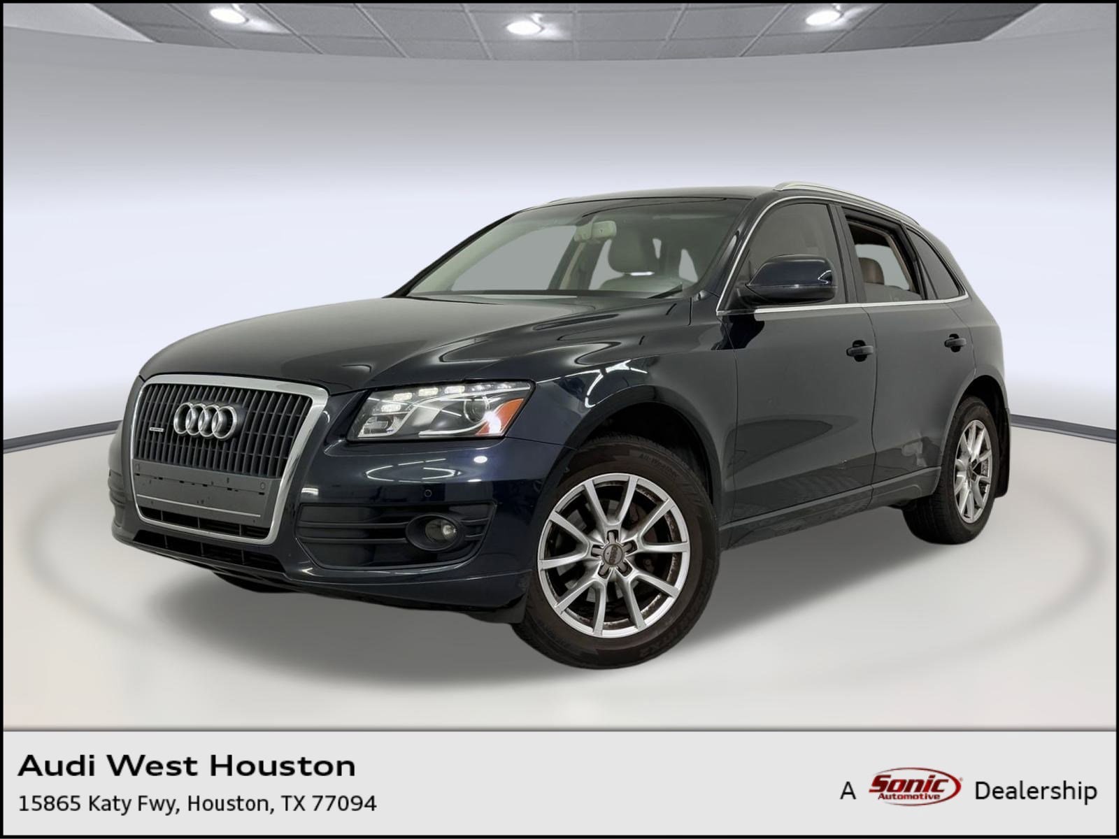 2012 Audi Q5 Premium's photo