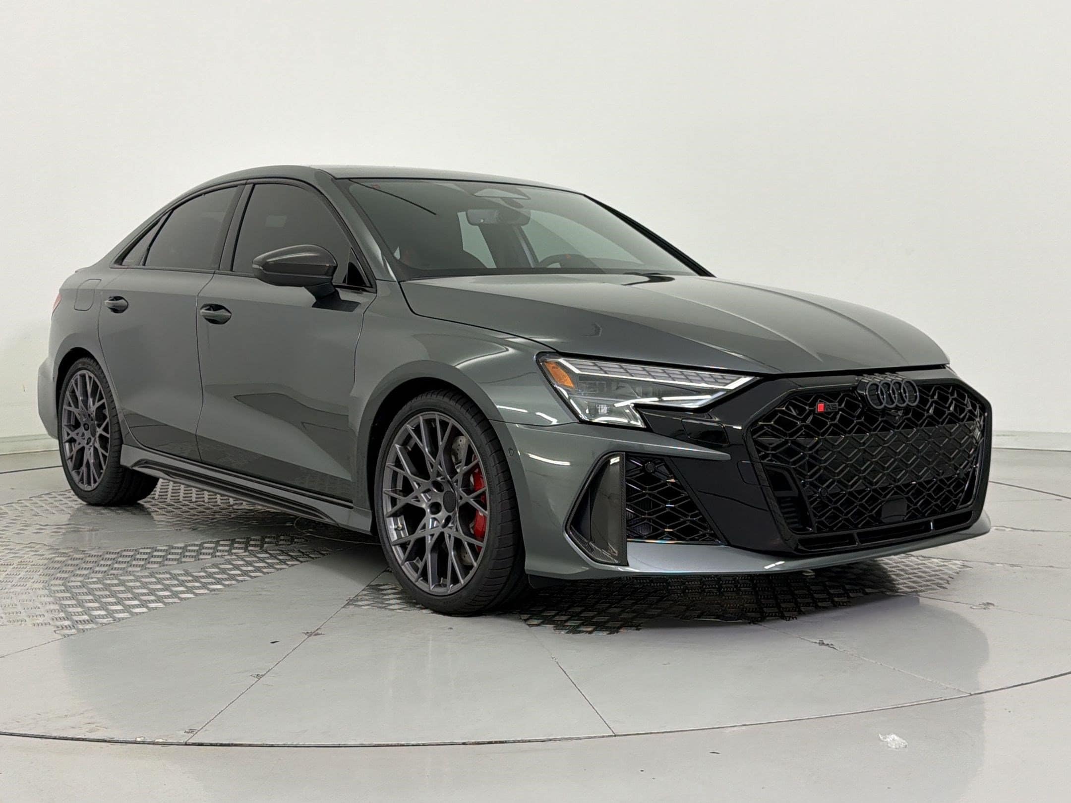 RS 3 Quattro Sedan