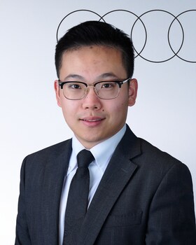 Staff member Jason Feng from db8fc46893b8