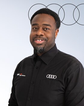 Staff member Travis Hackett from c8182defcaac