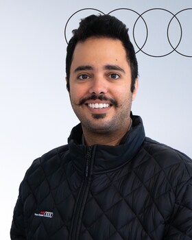 Staff member Moh’d Al-Daqqaq from c8182defcaac