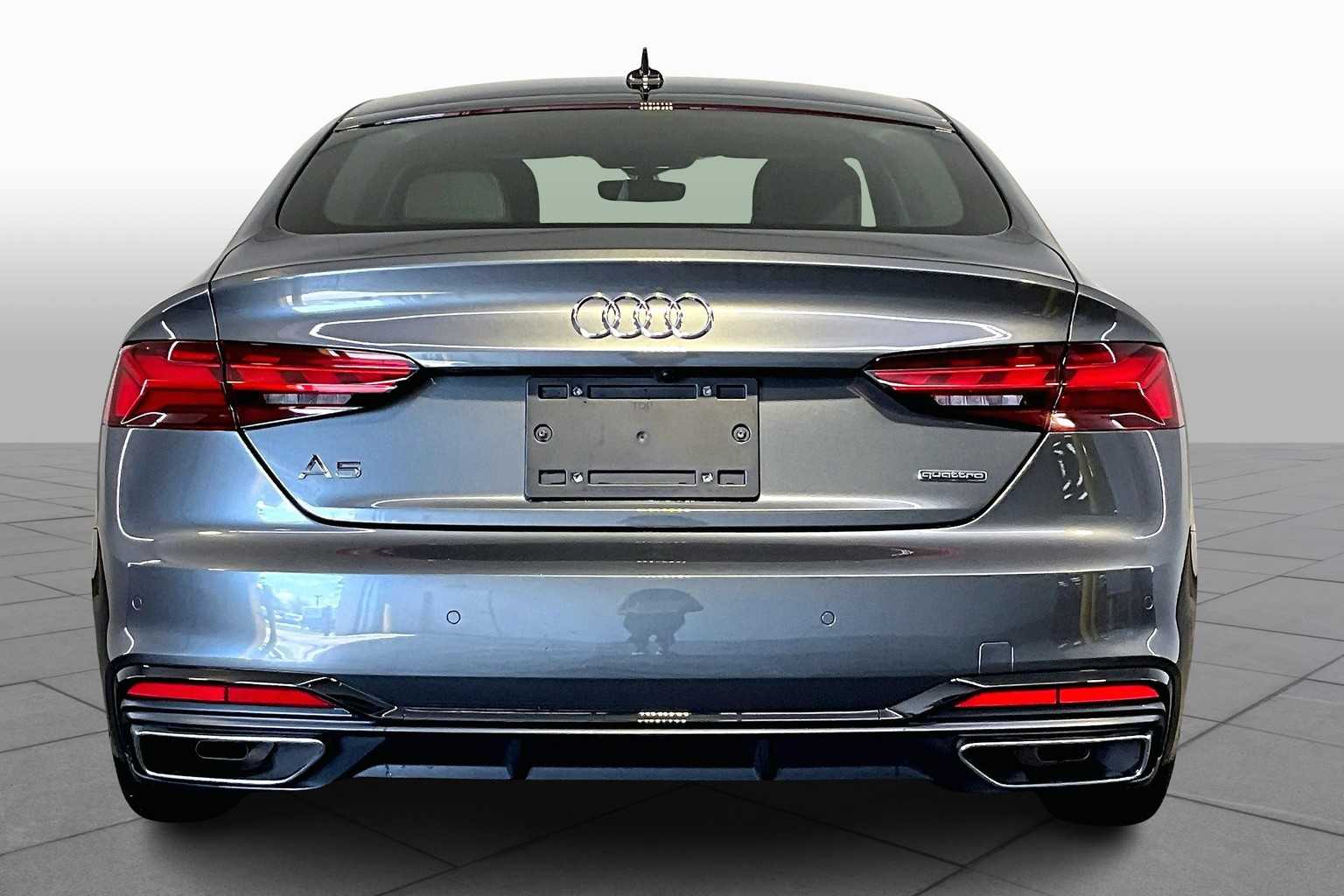 2025 Audi A5 45 S line Premium Plus photo 4