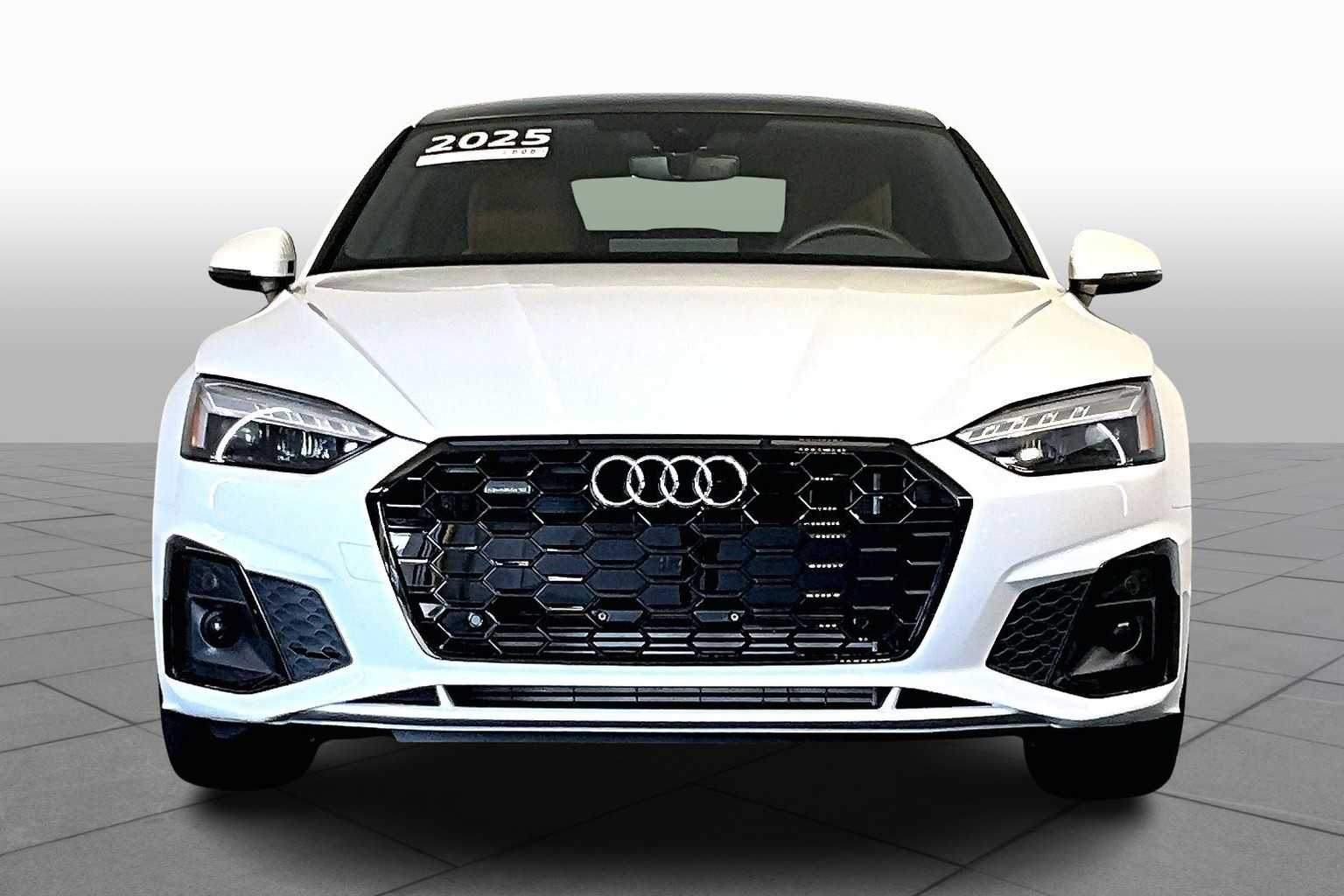 2025 Audi A5 45 S line Premium photo 3