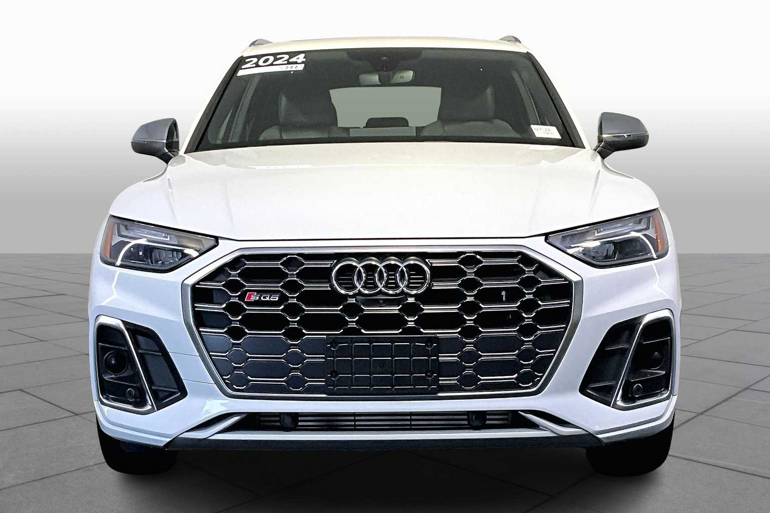 2024 Audi SQ5 Premium Plus photo 3
