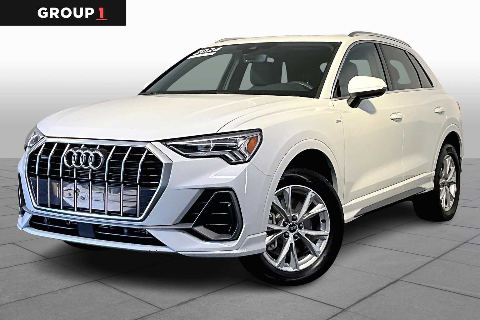 2024 Audi Q3 S Line Premium's photo